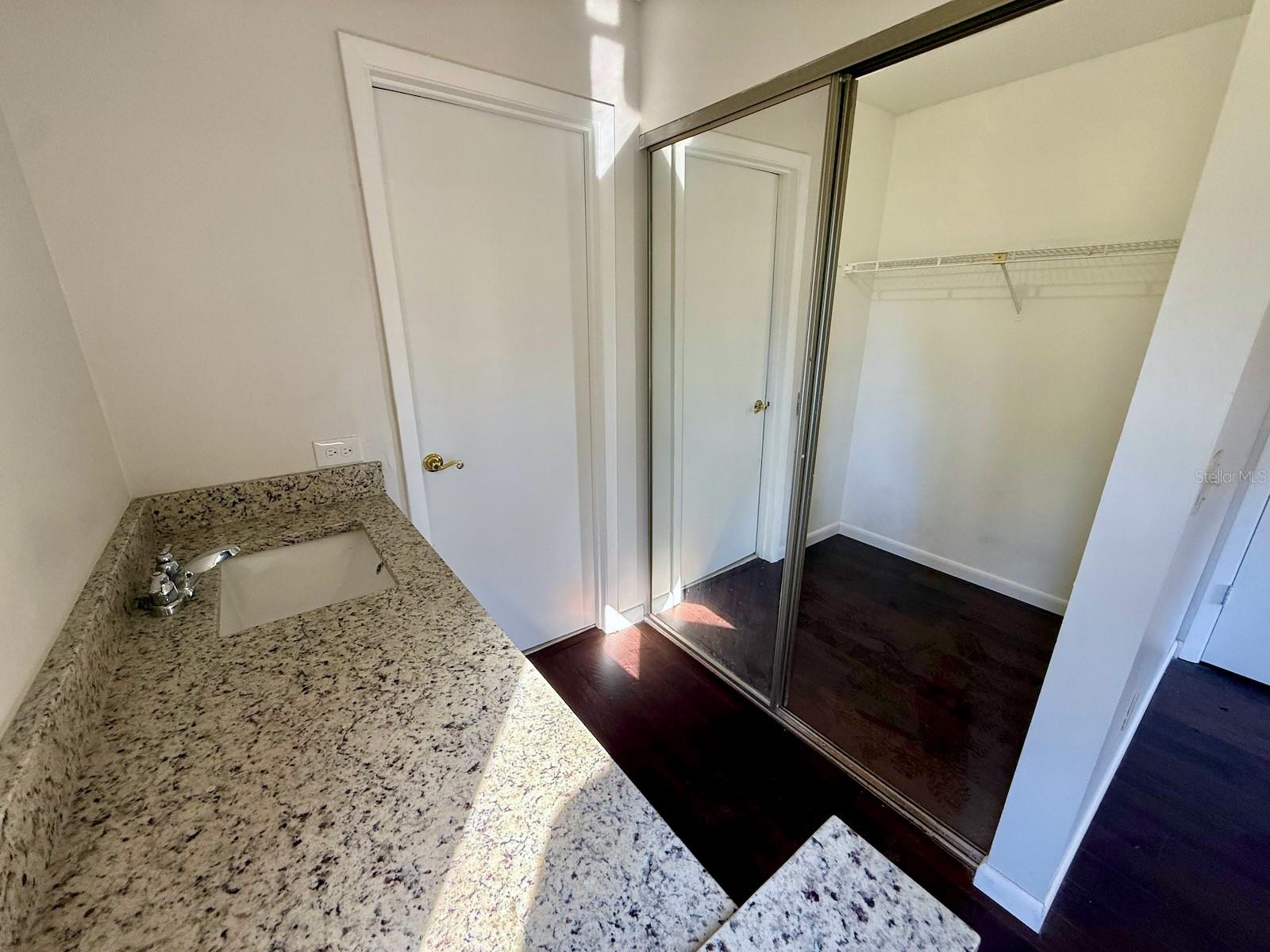 Image 8 of 15 For 4454 Middlebrook Road 4454