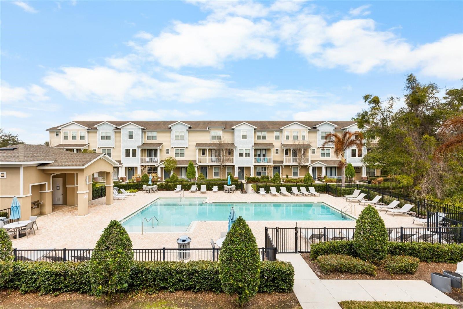 Image 4 of 66 For 588 Piazza Point