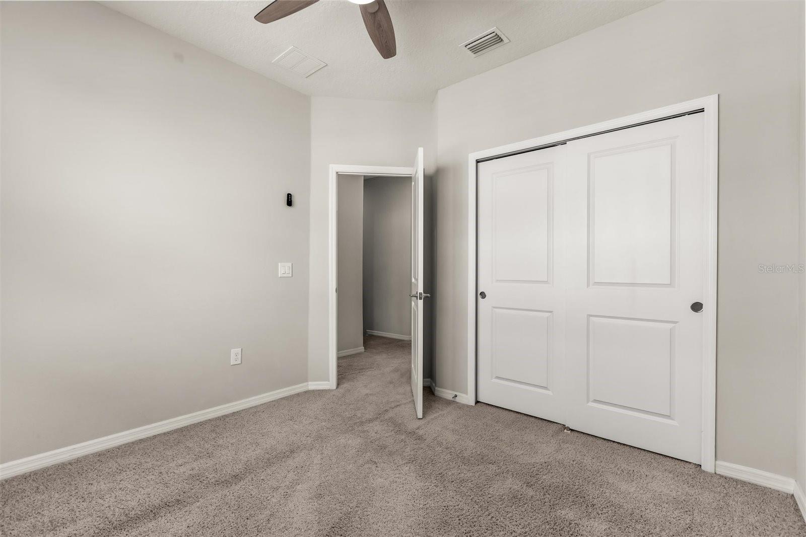 Image 41 of 66 For 588 Piazza Point