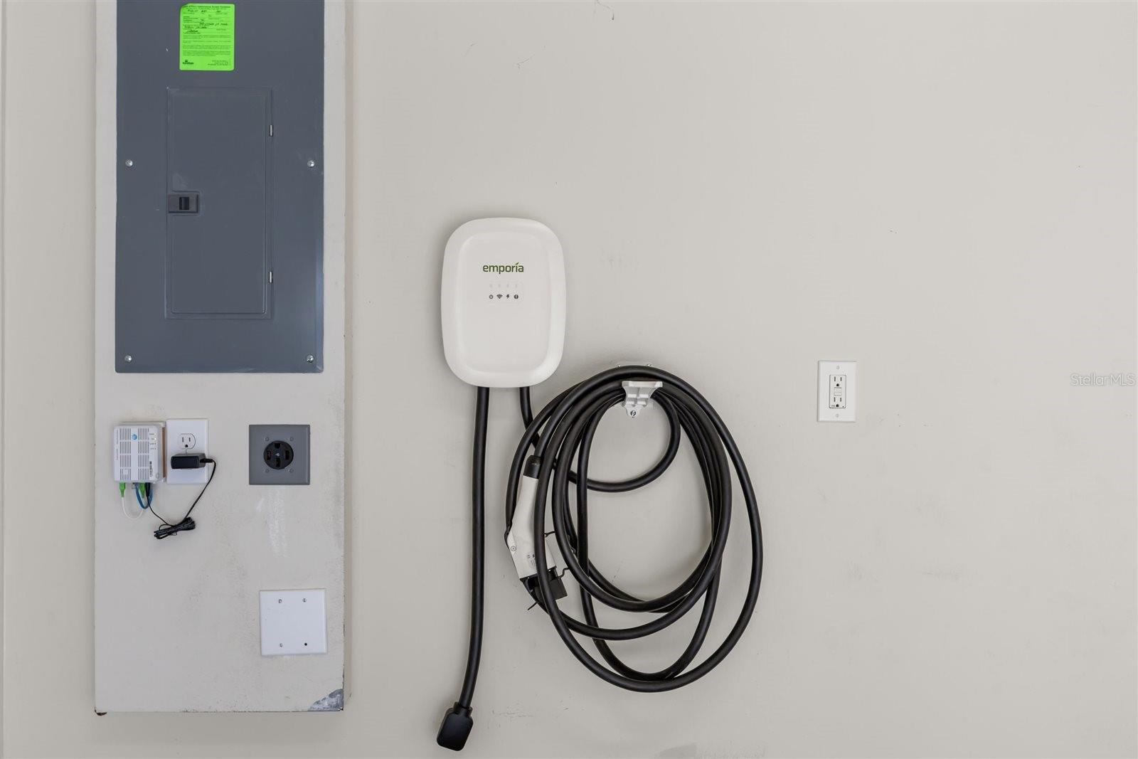 Image 58 of 66 For 588 Piazza Point