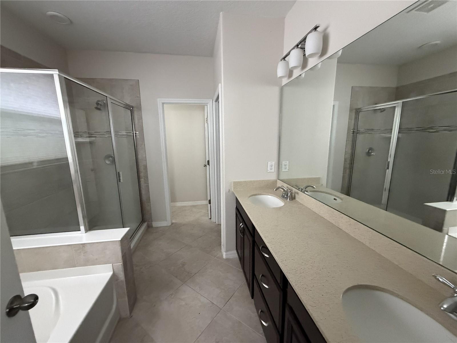 Image 13 of 20 For 2615 Palisade Boulevard