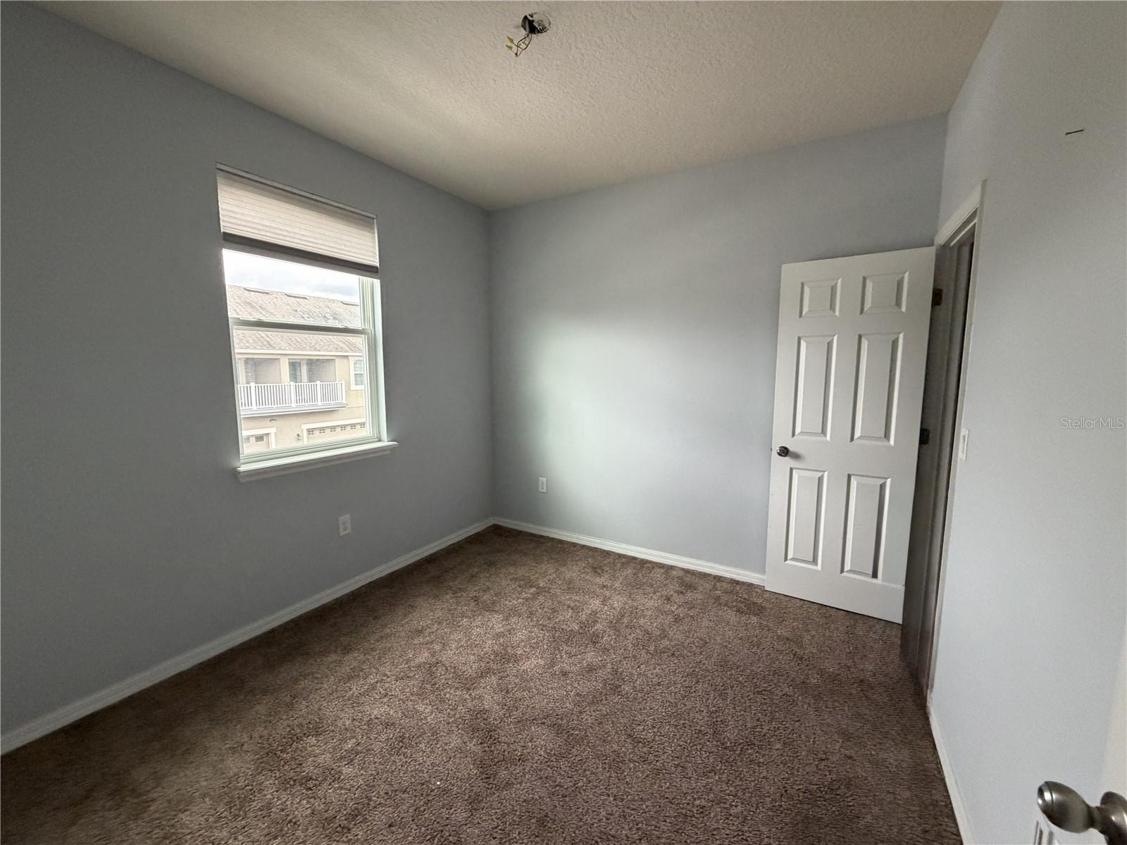 Image 18 of 20 For 2615 Palisade Boulevard