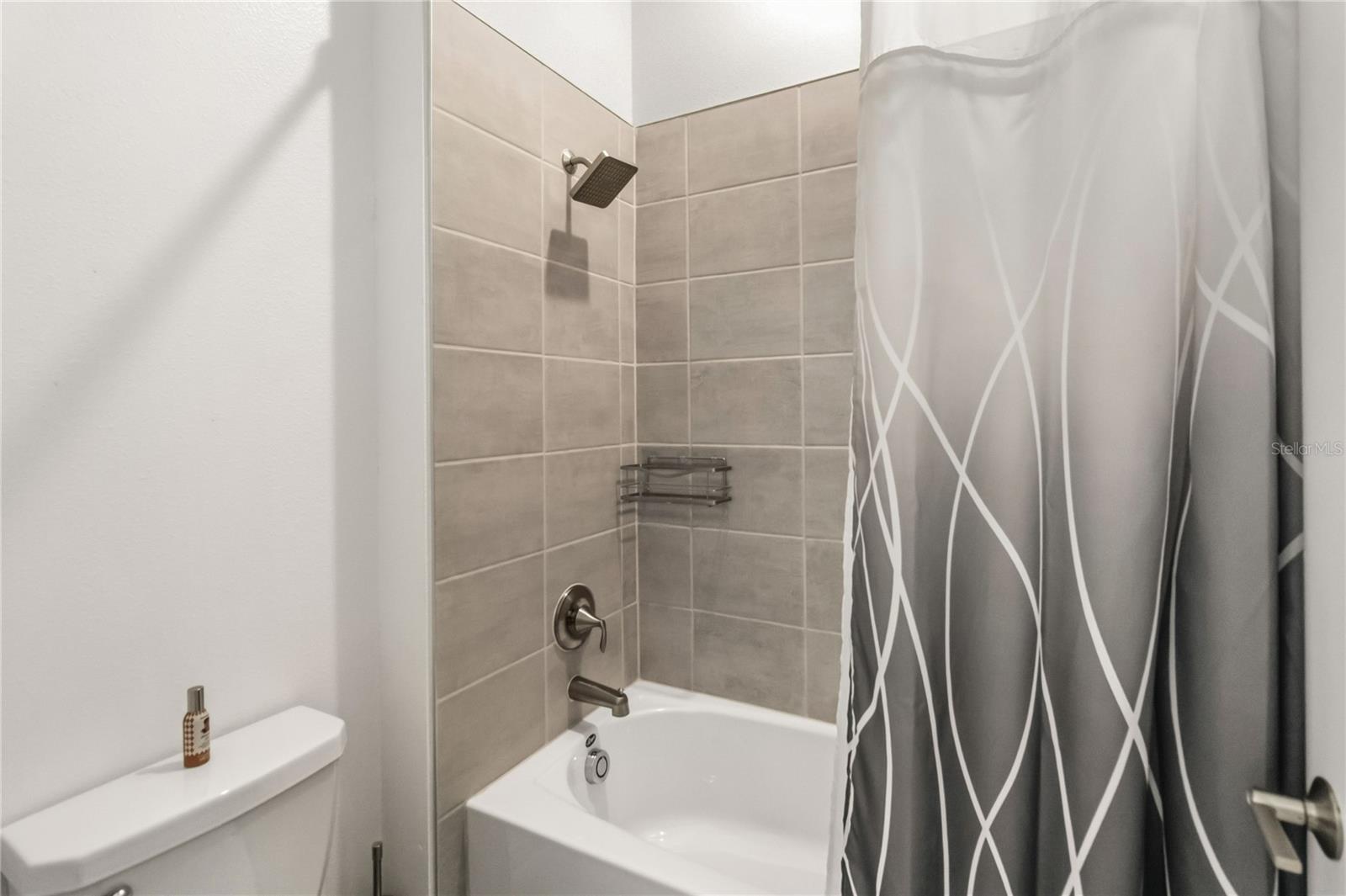 Image 27 of 61 For 4409 Eastminster Road