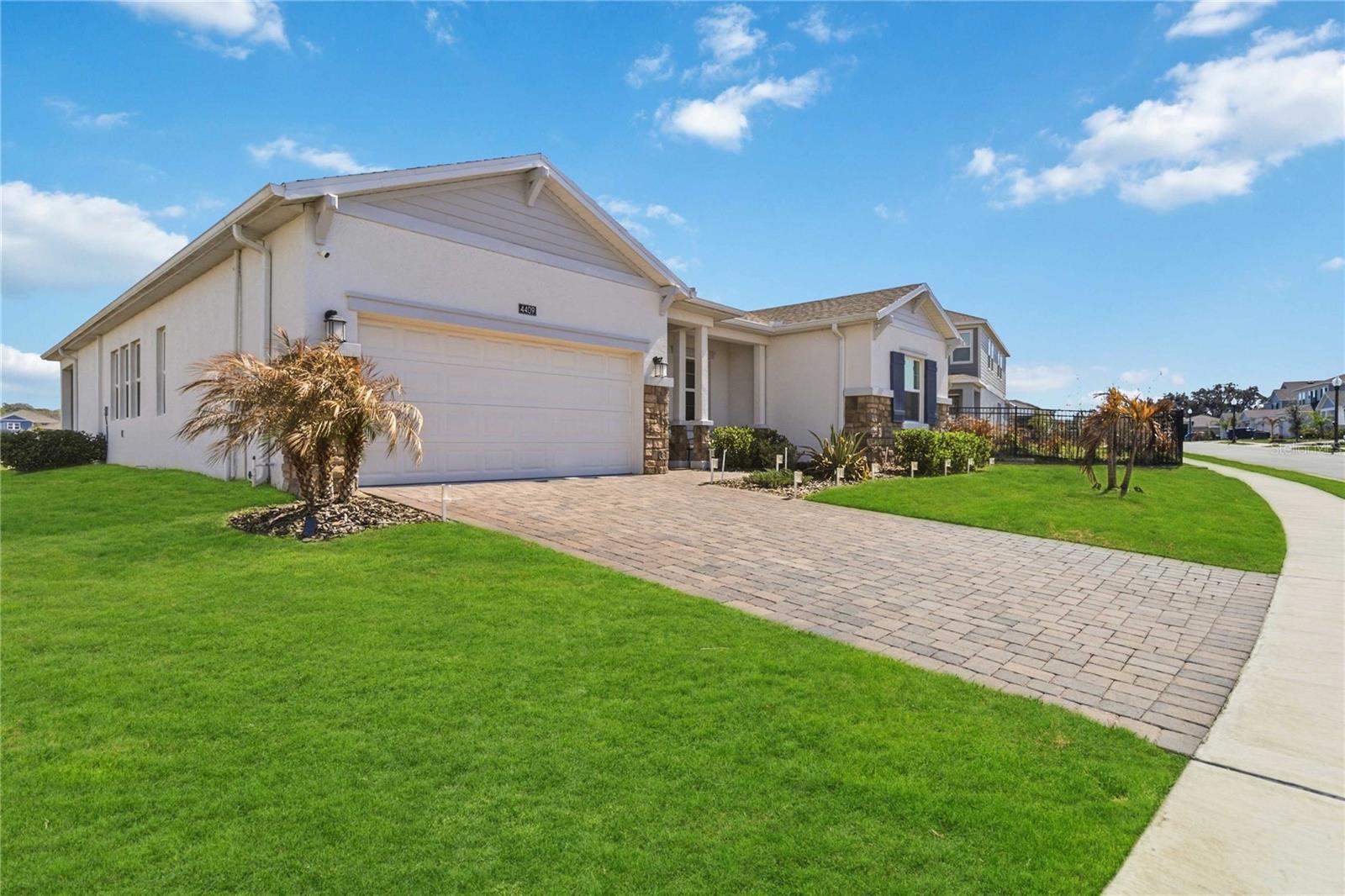 Image 3 of 61 For 4409 Eastminster Road