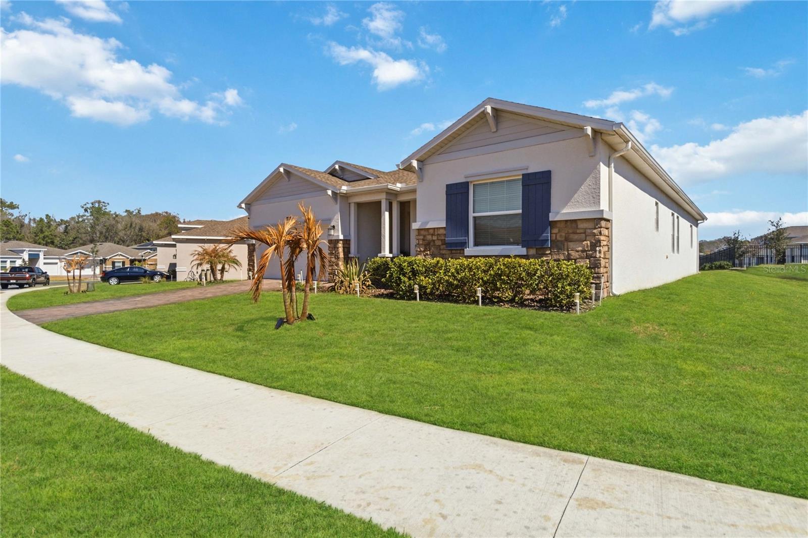 Image 4 of 61 For 4409 Eastminster Road