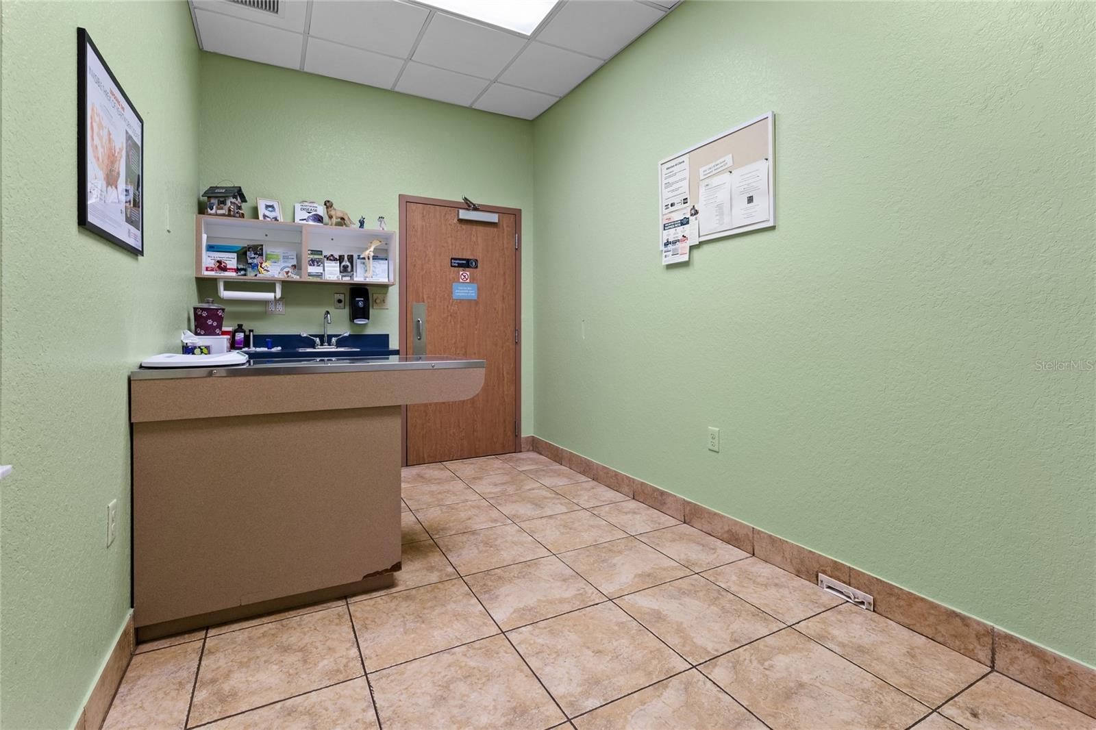 Image 20 of 64 For 3300 Highway 19a