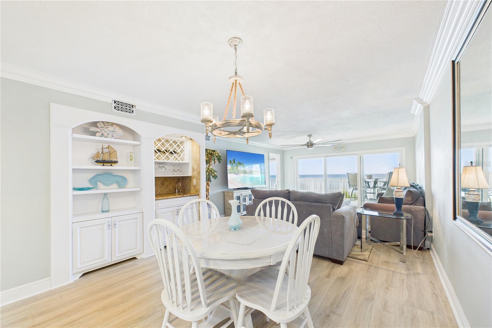 Image 14 of 76 For 2727 Highway A1a  304