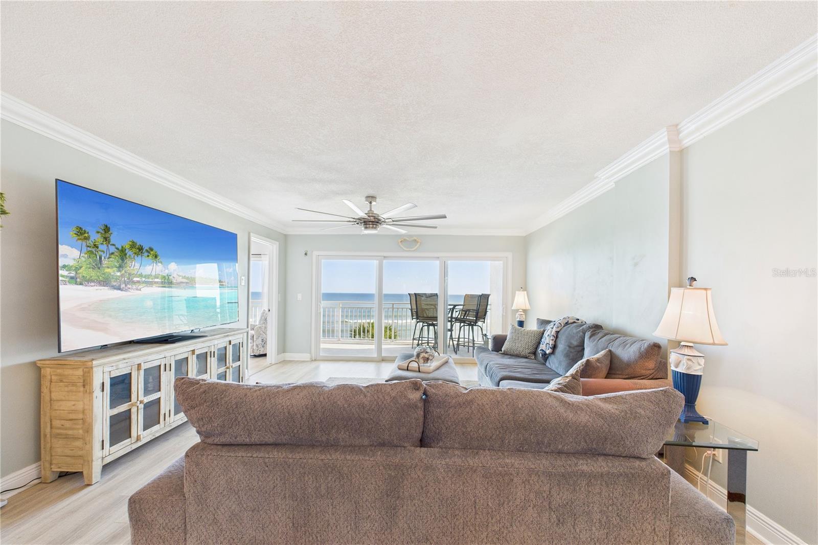 Image 15 of 76 For 2727 Highway A1a  304