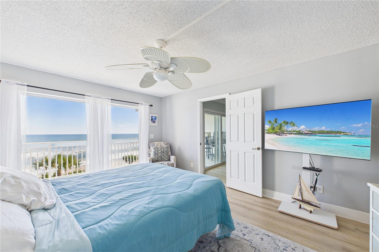 Image 24 of 76 For 2727 Highway A1a  304