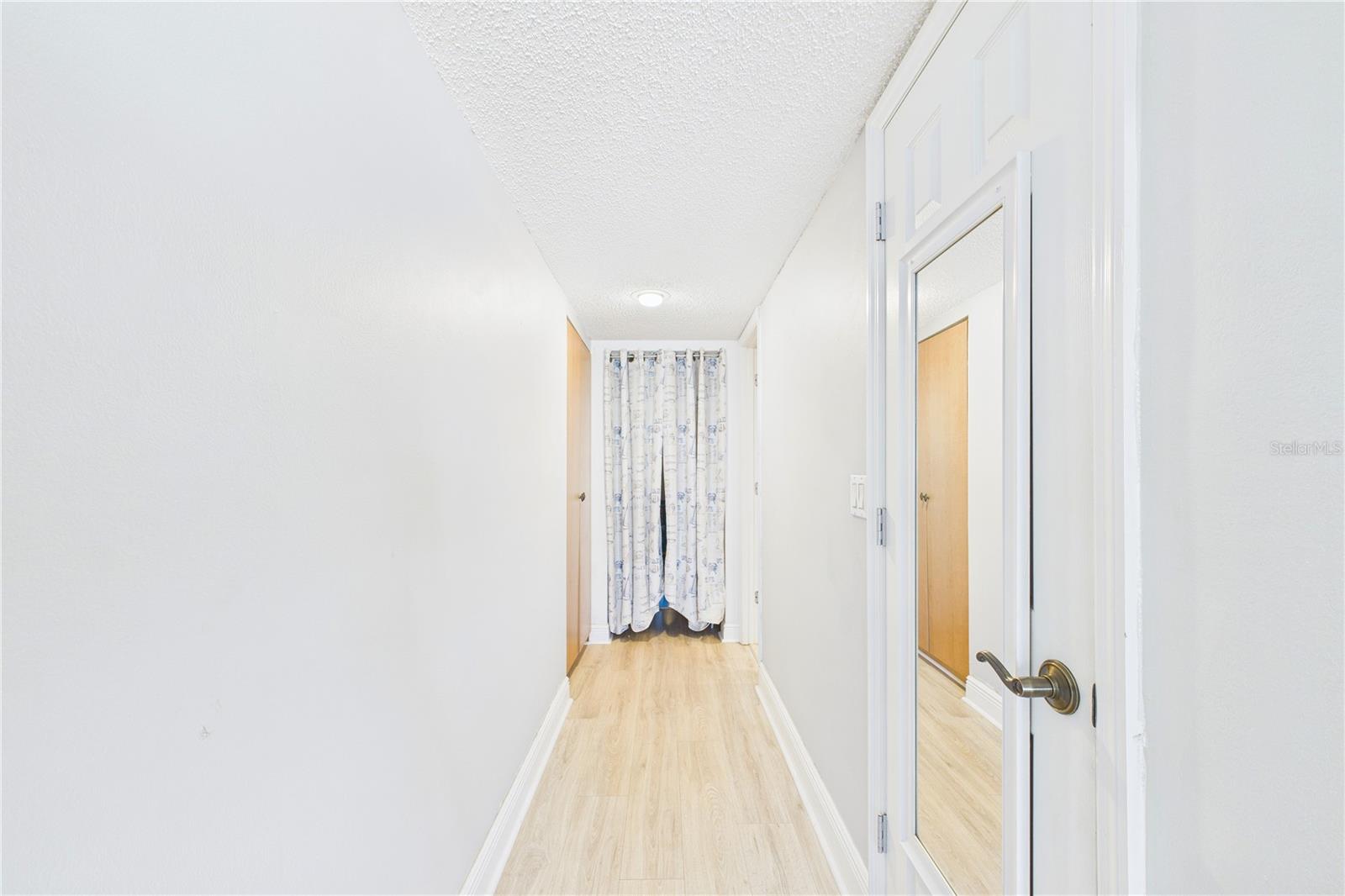 Image 28 of 76 For 2727 Highway A1a  304