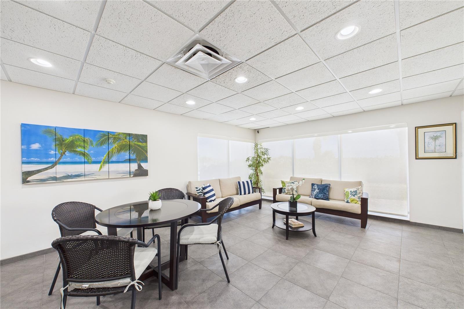 Image 46 of 76 For 2727 Highway A1a  304