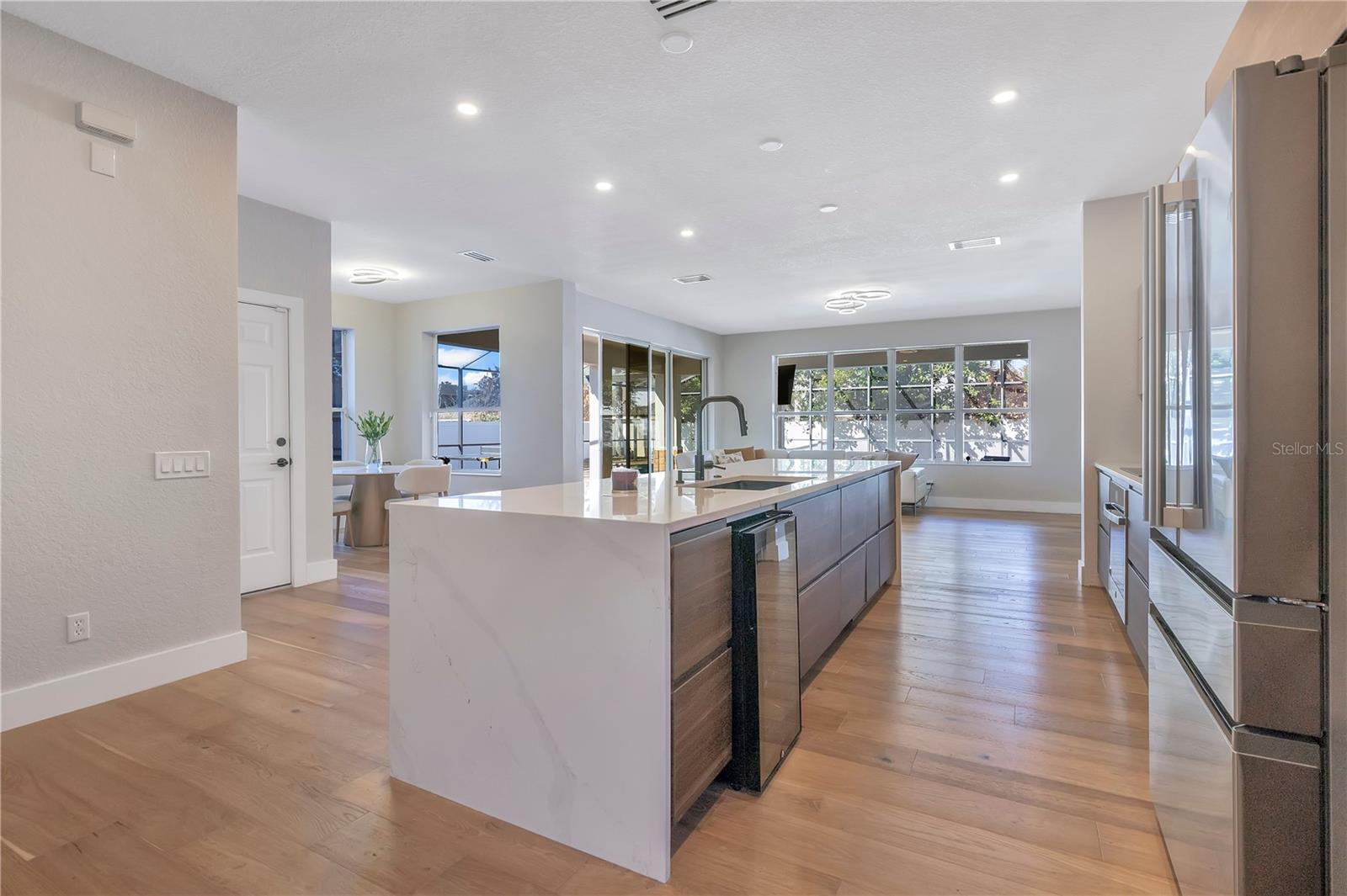 Image 16 of 53 For 13263 Strode Lane