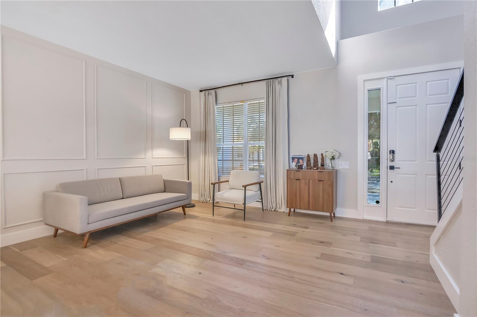 Image 17 of 53 For 13263 Strode Lane