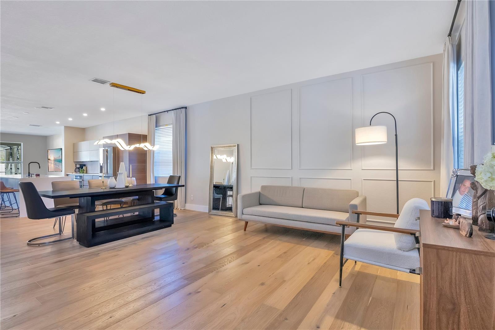 Image 19 of 53 For 13263 Strode Lane