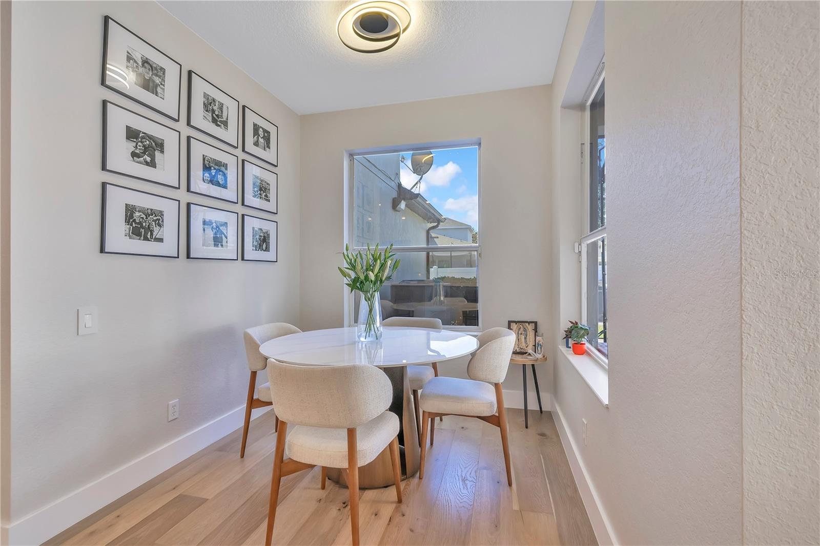 Image 21 of 53 For 13263 Strode Lane