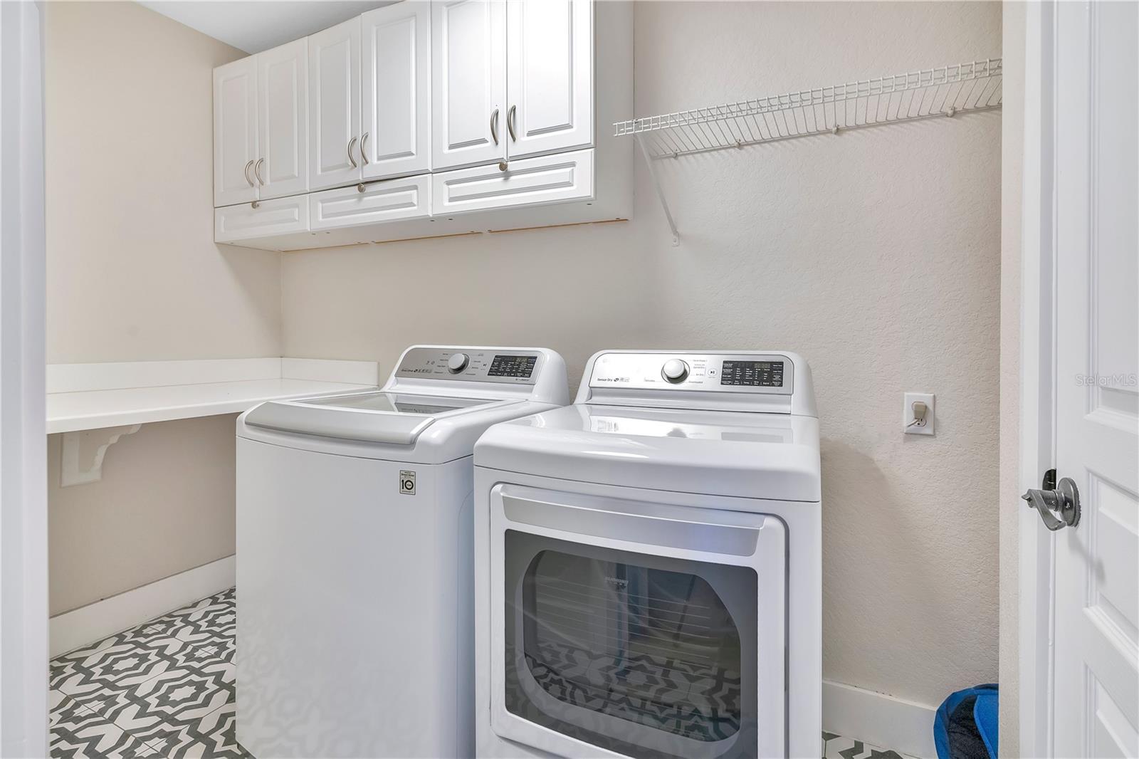 Image 35 of 53 For 13263 Strode Lane