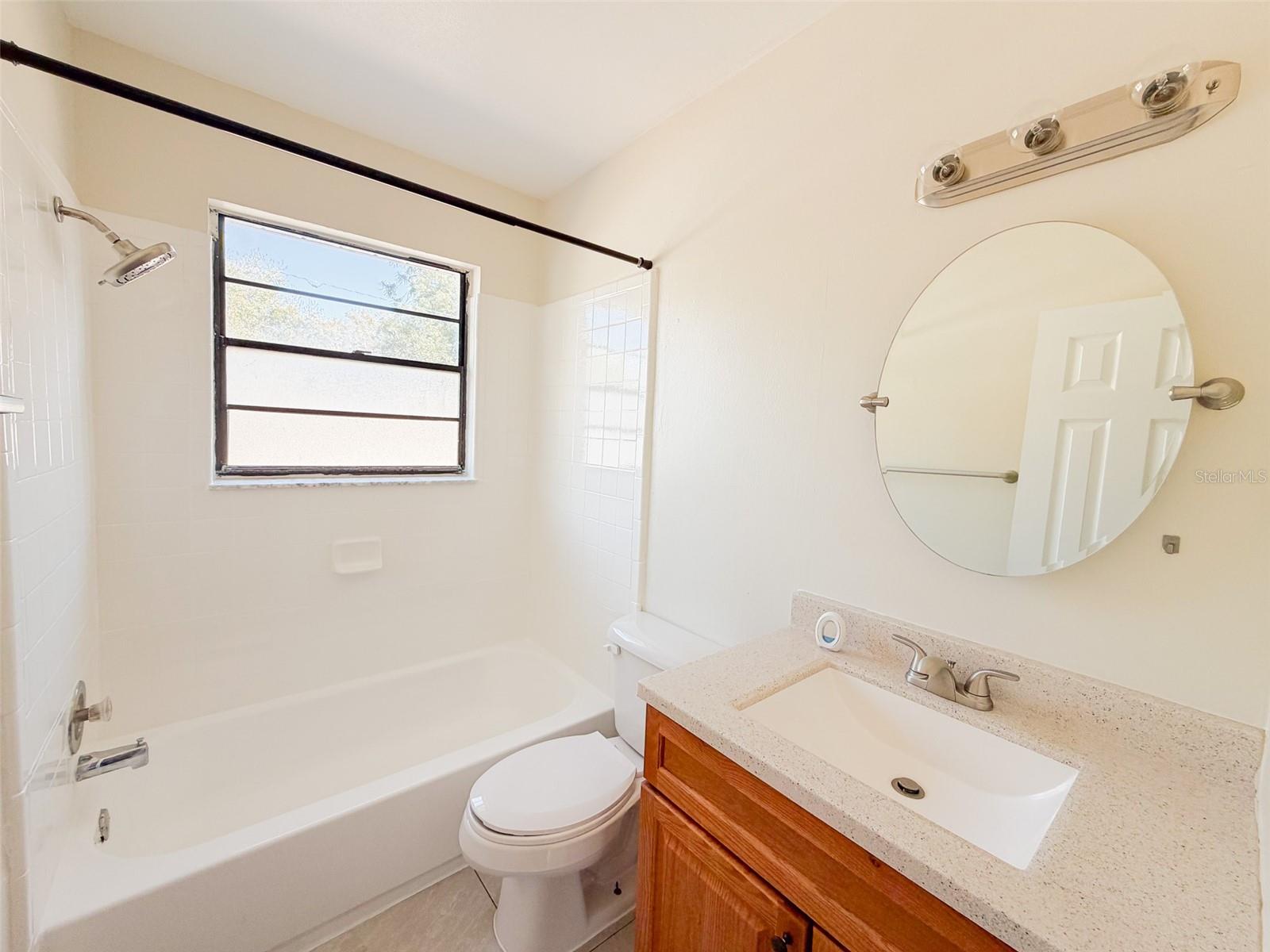 Image 17 of 30 For 2017 Kelley Avenue