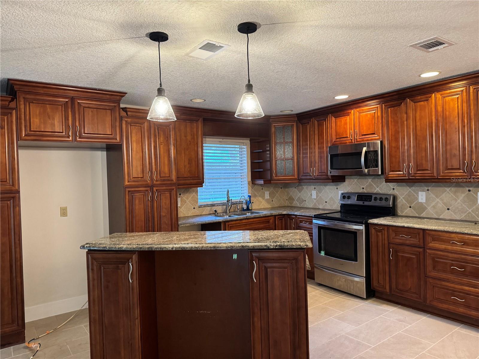 Image 4 of 22 For Address Not Provided