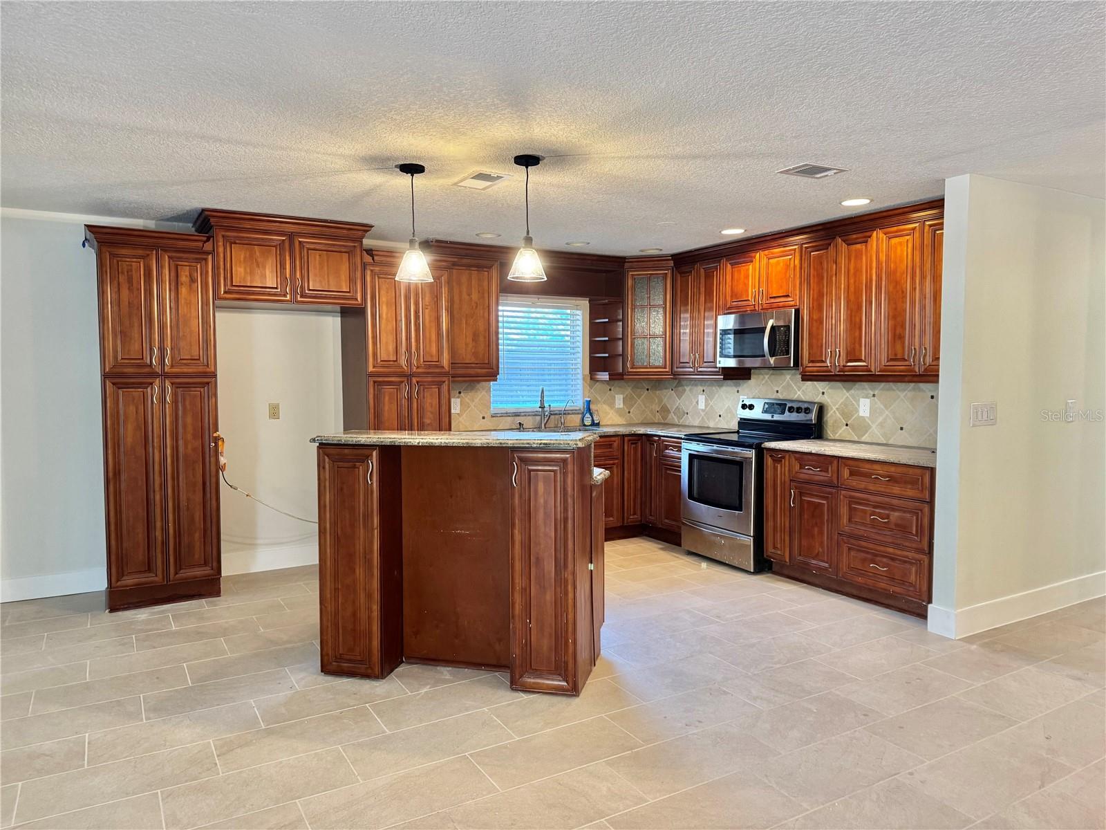 Image 6 of 22 For Address Not Provided