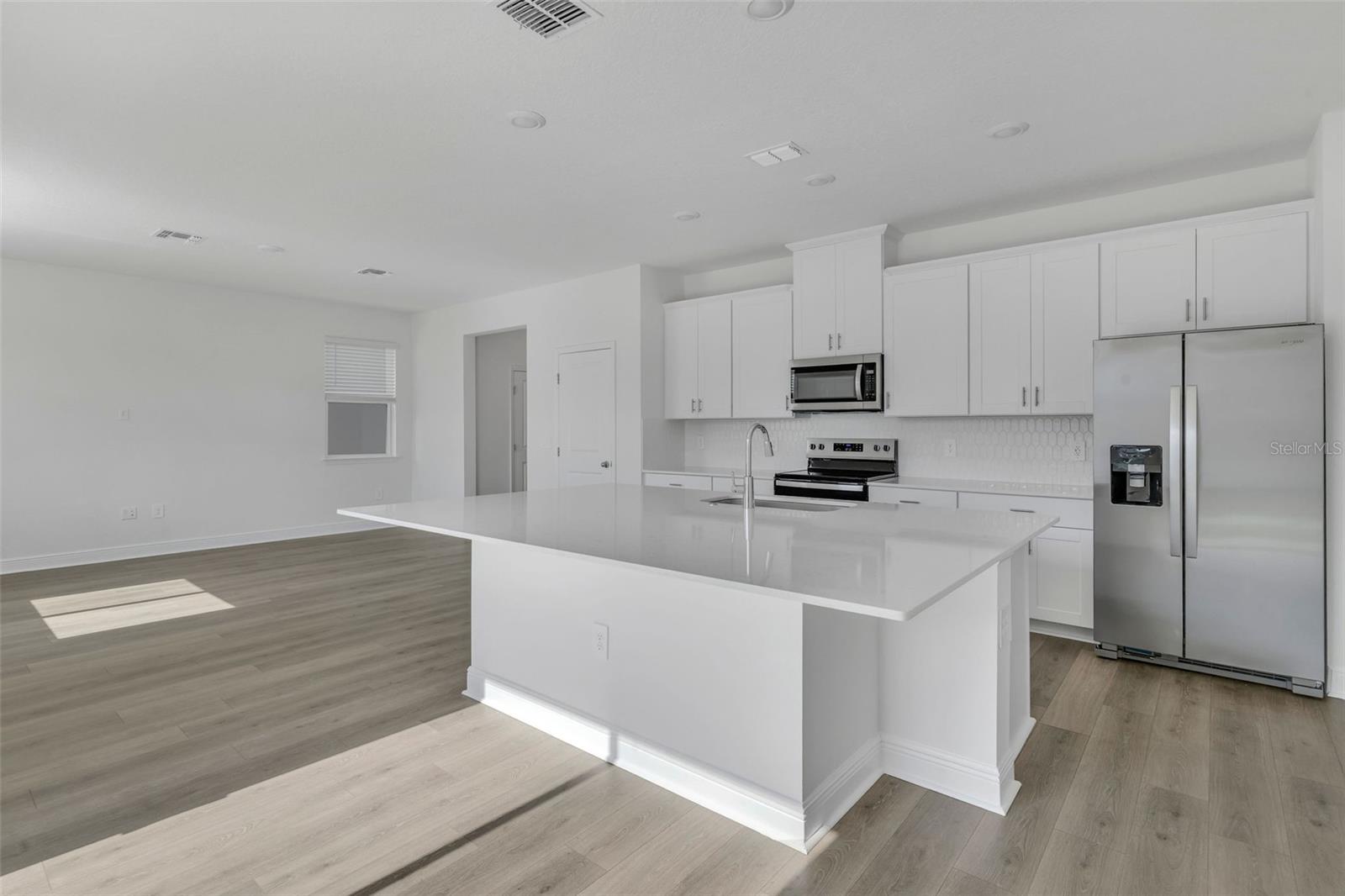 Image 13 of 34 For 1852 Archer Drive