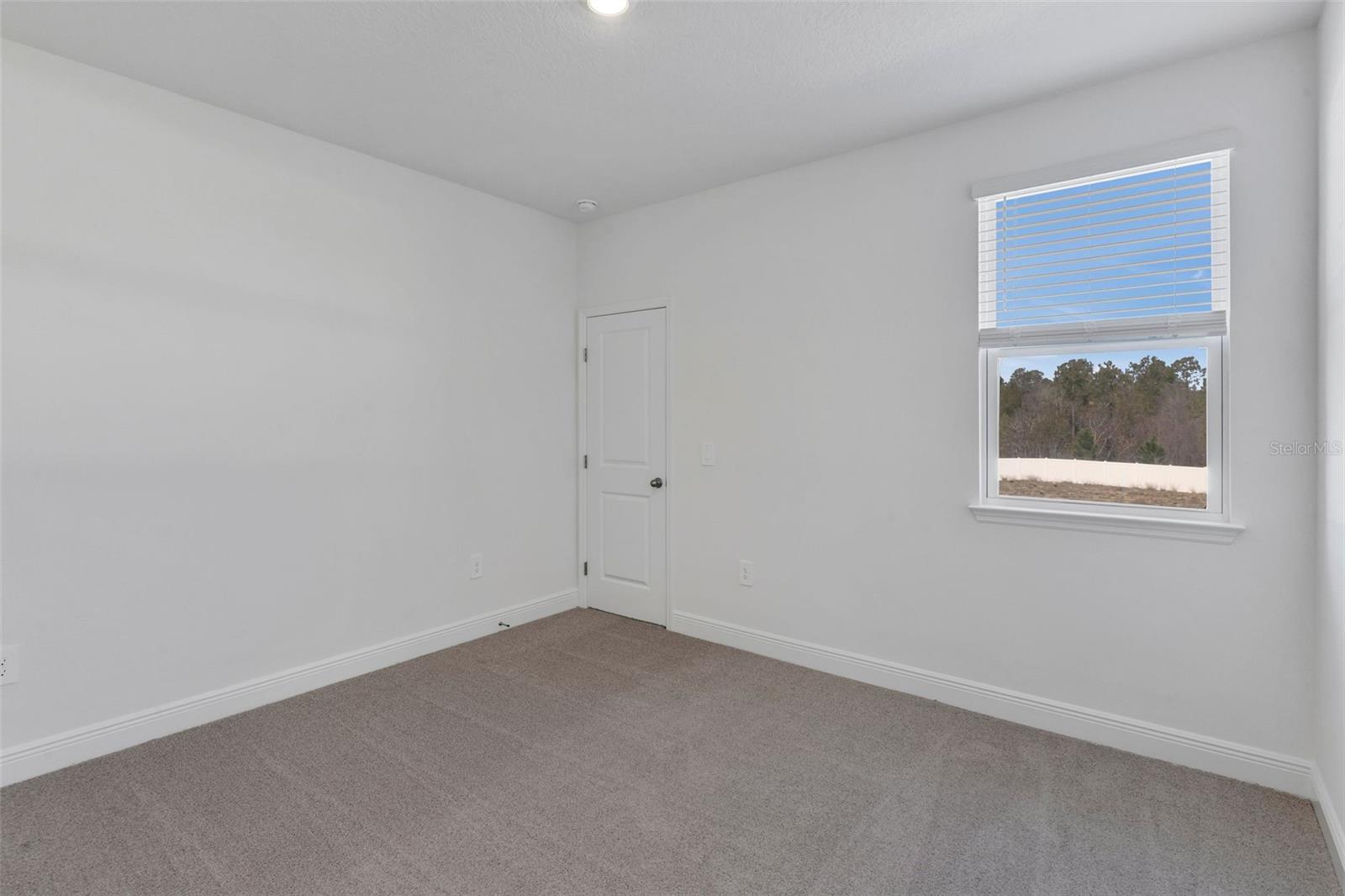 Image 17 of 34 For 1852 Archer Drive