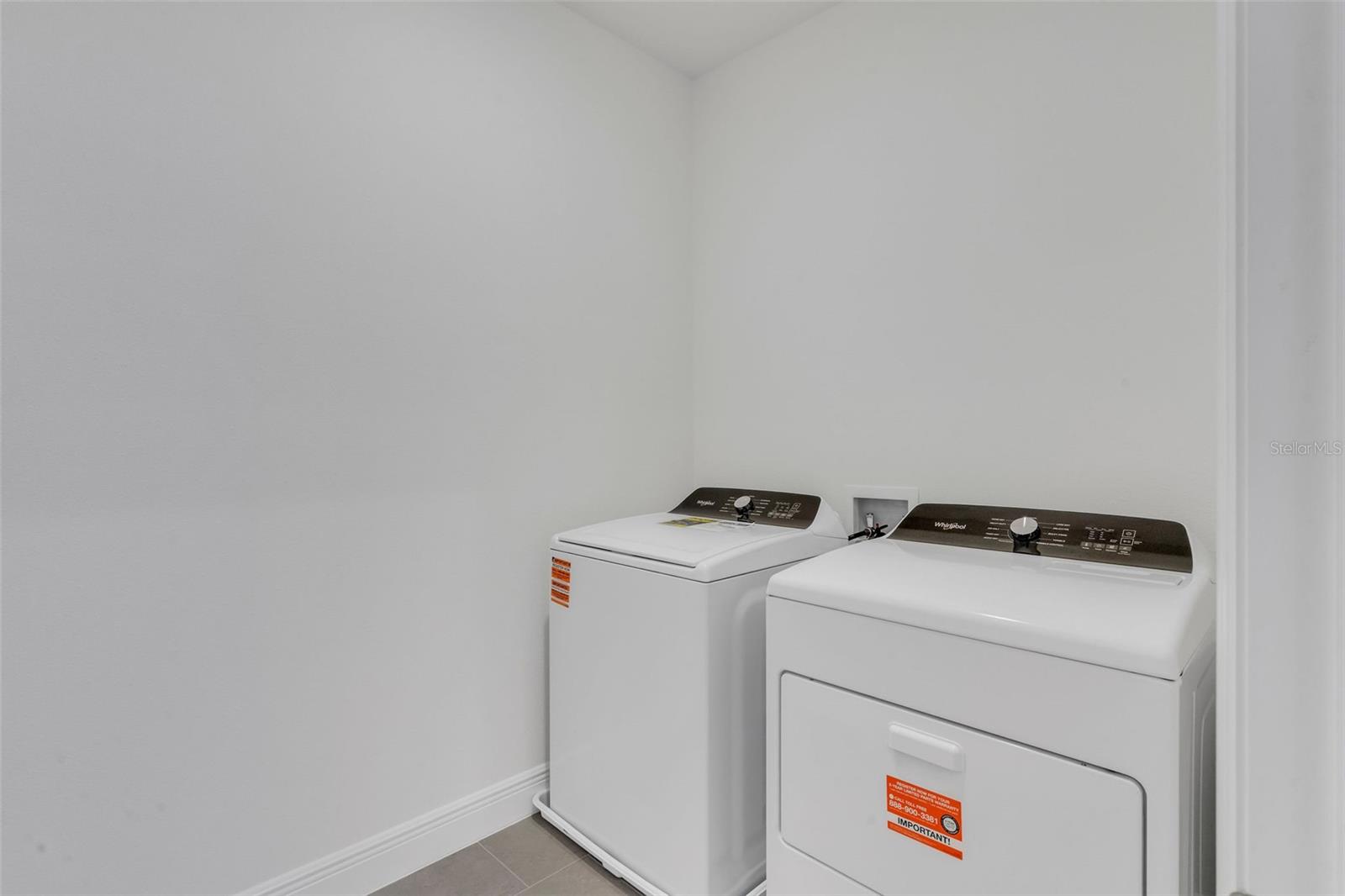 Image 23 of 34 For 1852 Archer Drive