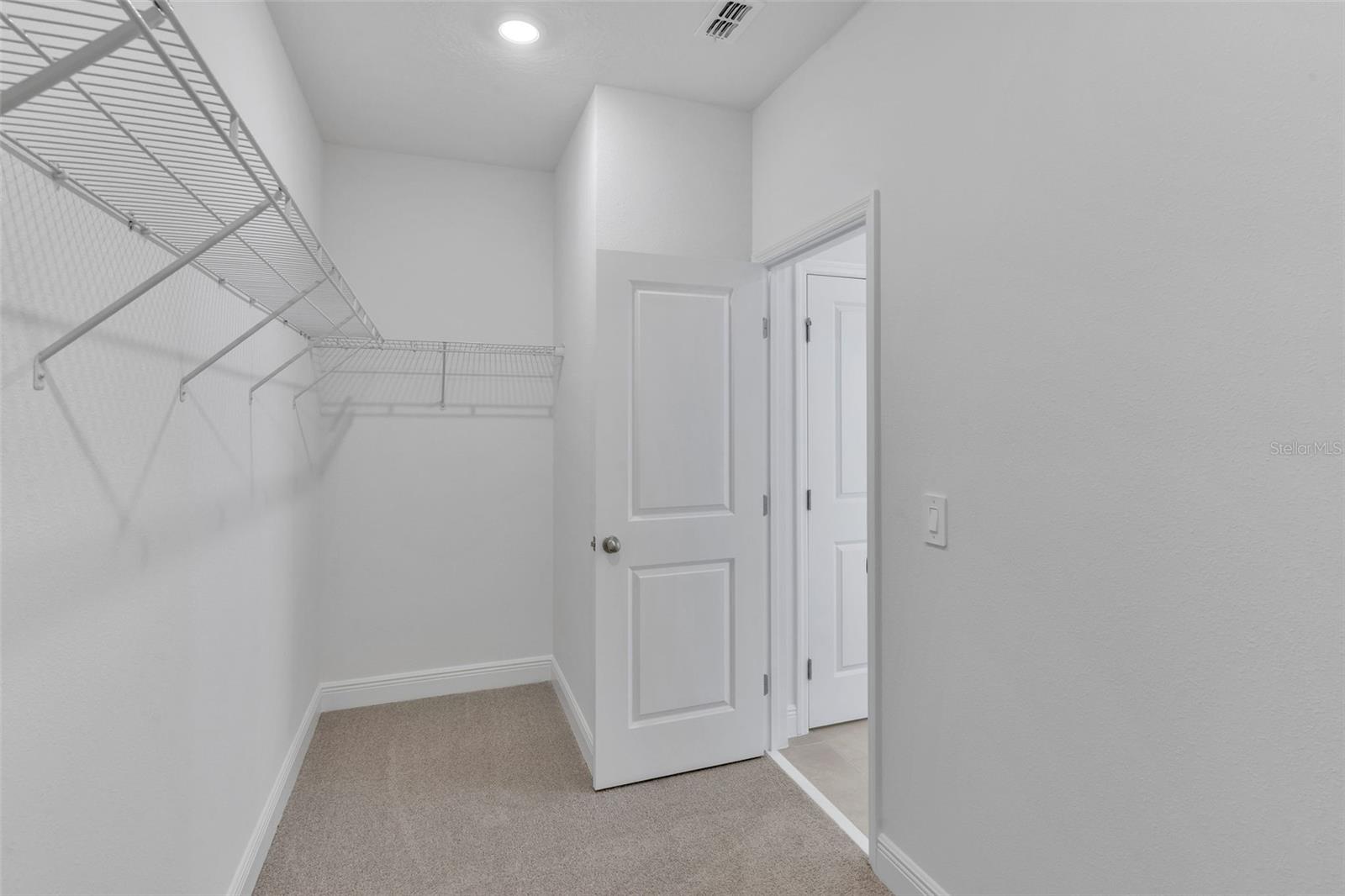 Image 33 of 34 For 1852 Archer Drive