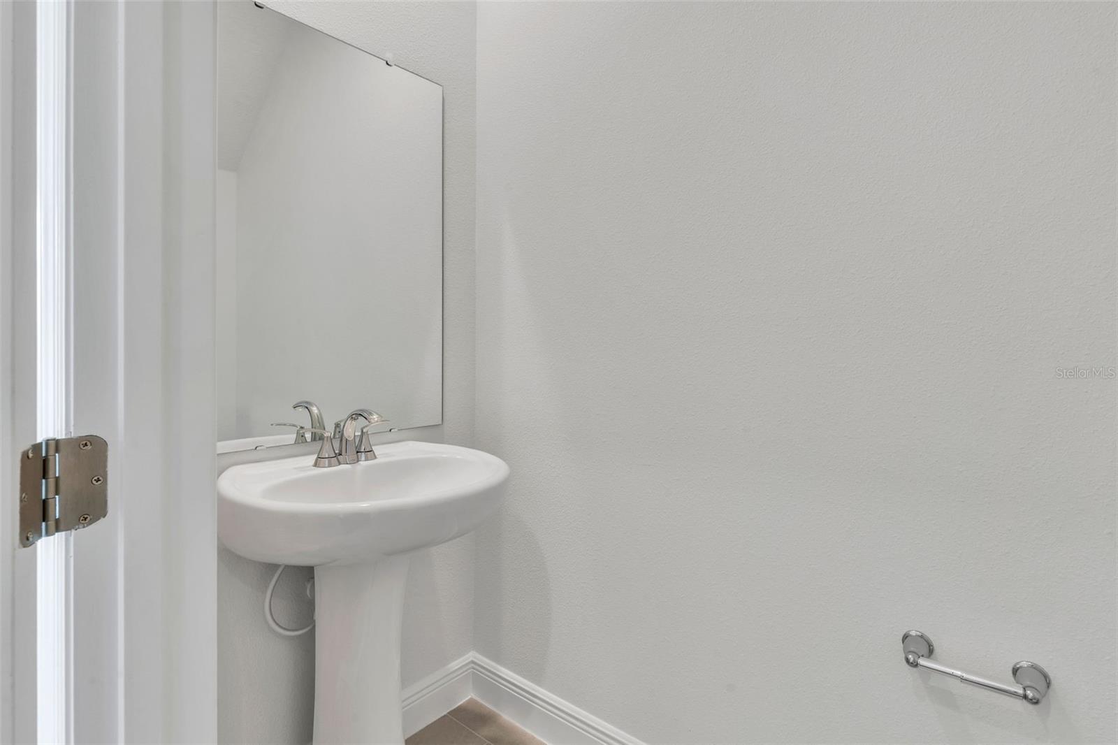 Image 4 of 34 For 1852 Archer Drive