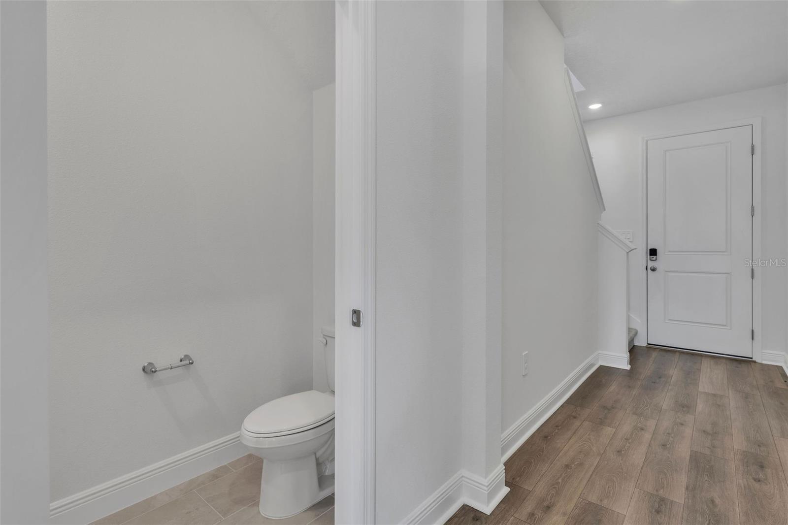 Image 5 of 34 For 1852 Archer Drive