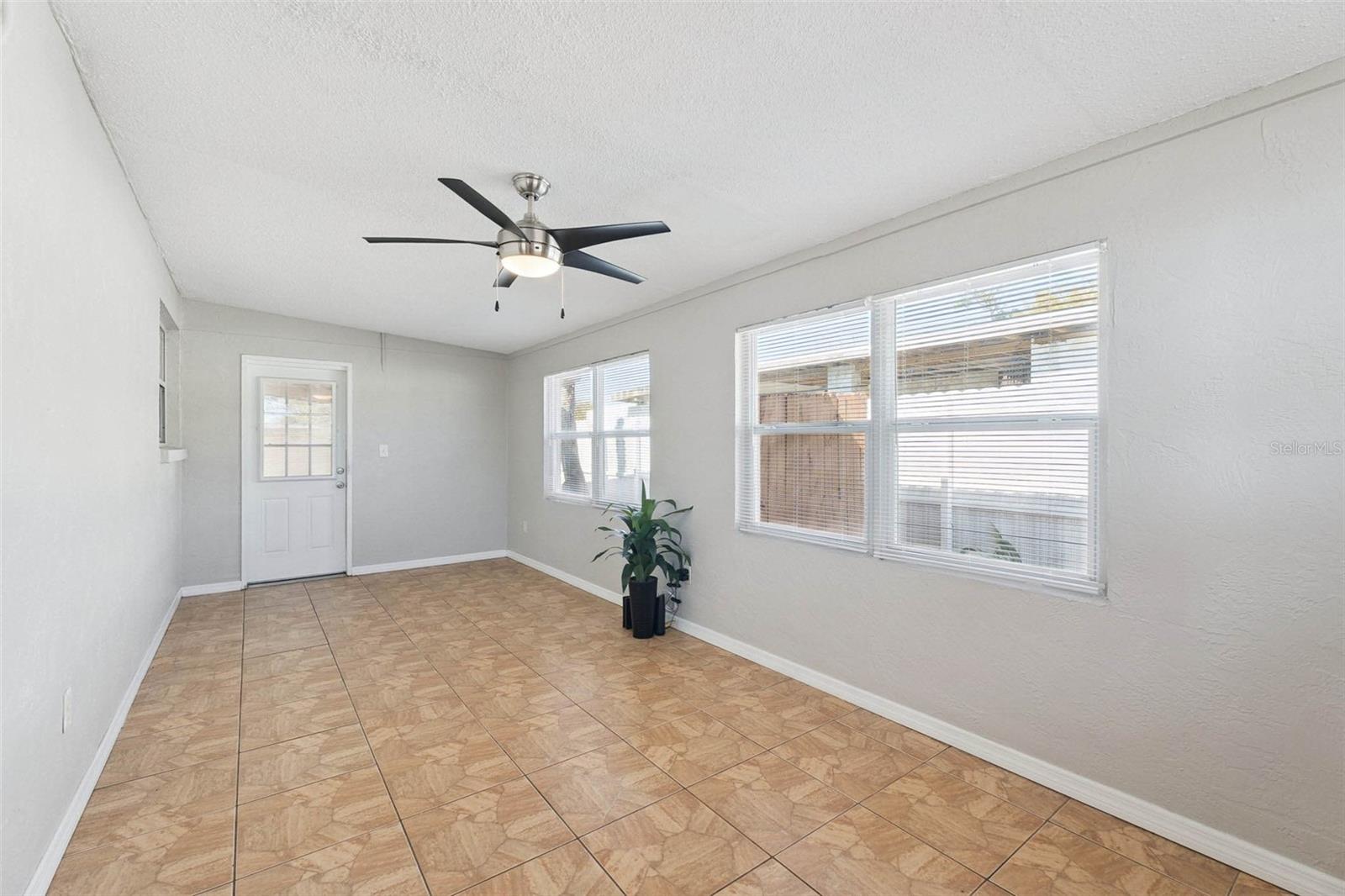 Image 25 of 36 For 309 Lafayette Street