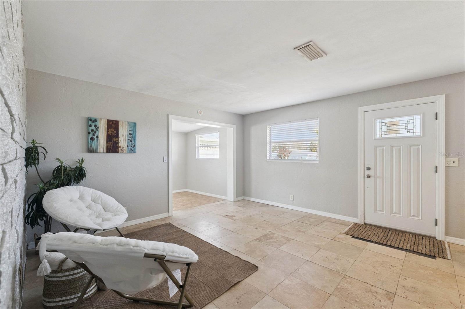 Image 7 of 36 For 309 Lafayette Street