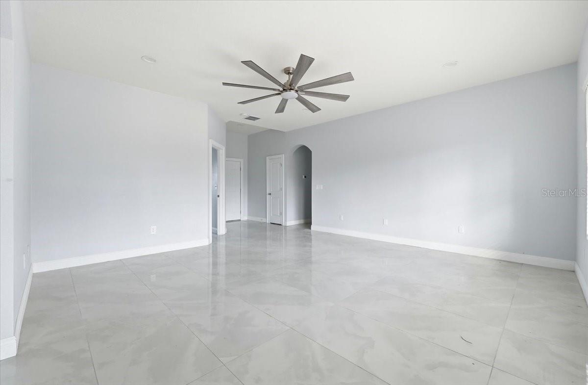 Image 14 of 56 For 4271 Magnolia Drive