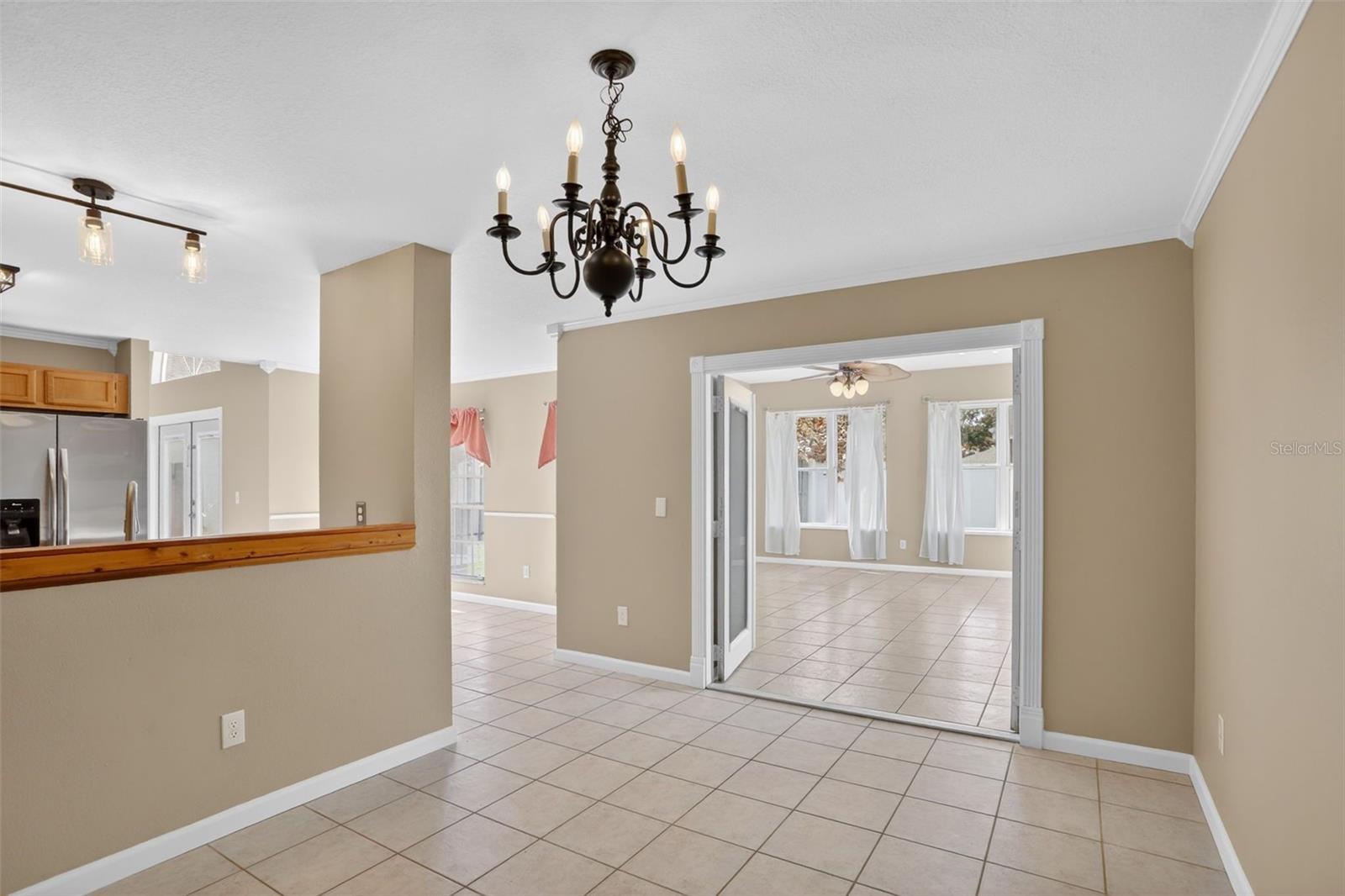 Image 12 of 68 For 10704 Satinwood Circle