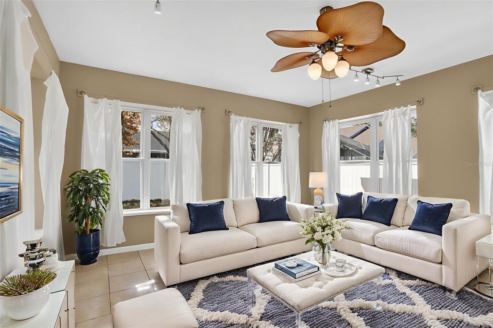 Image 13 of 68 For 10704 Satinwood Circle