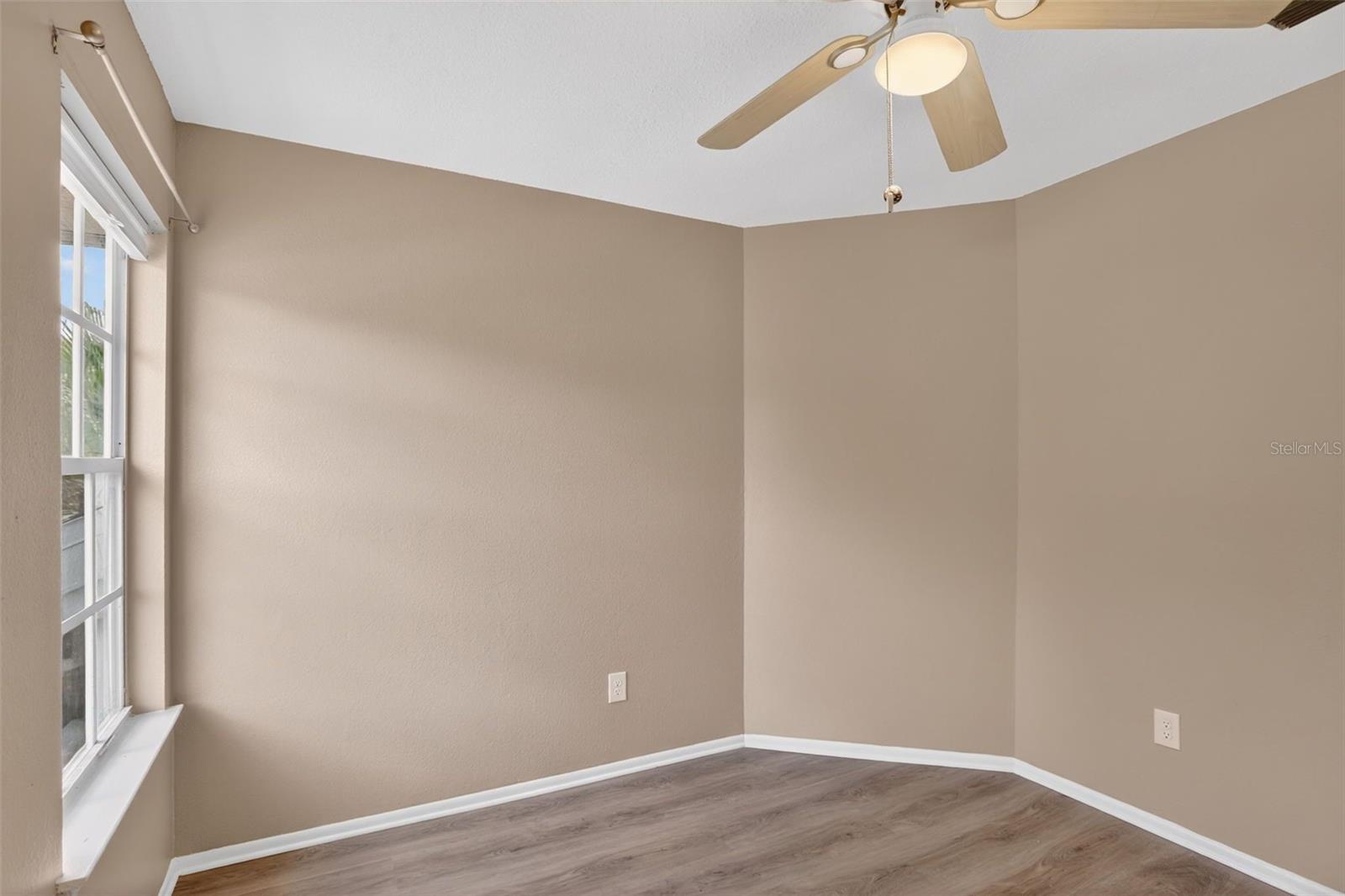 Image 30 of 68 For 10704 Satinwood Circle