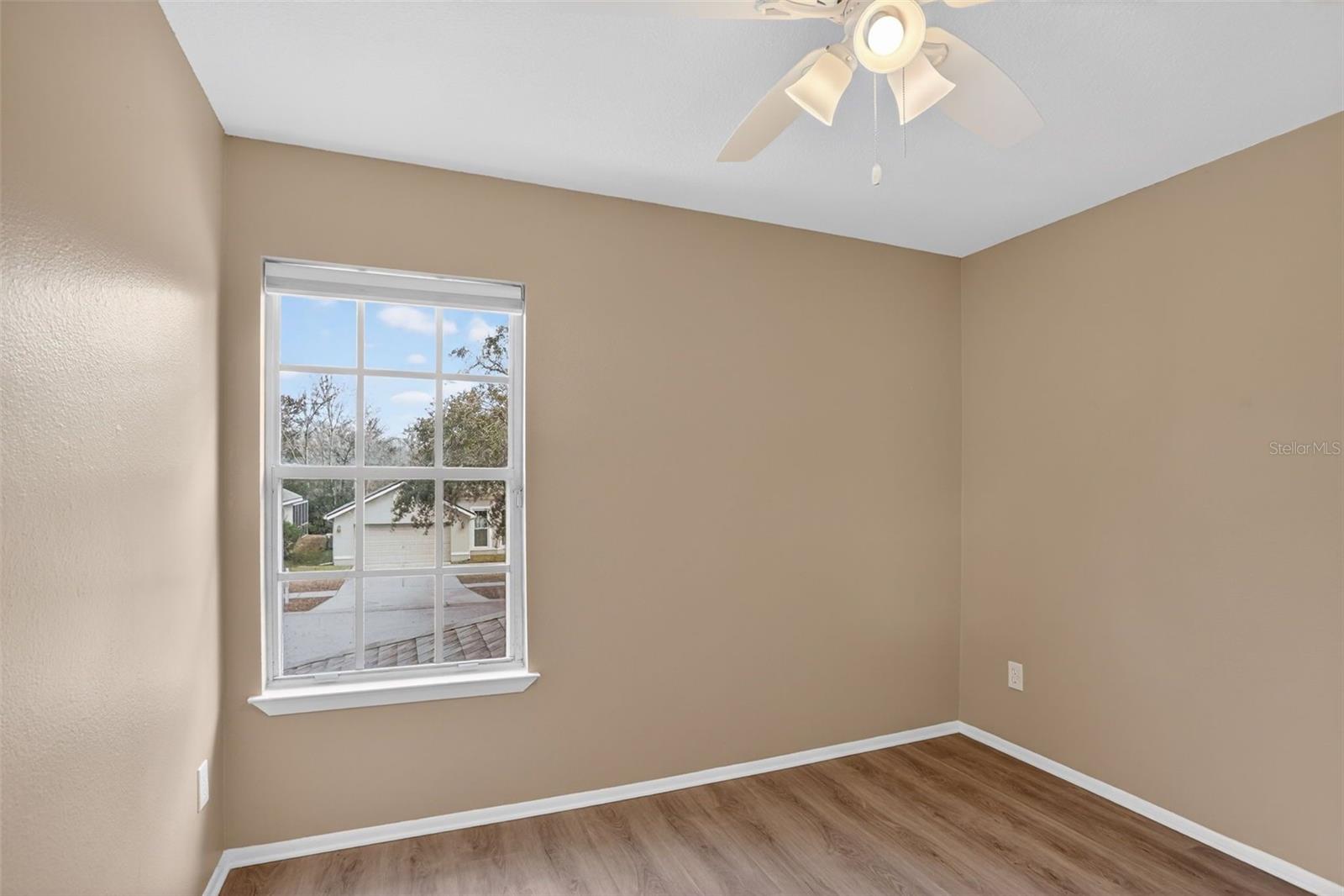 Image 33 of 68 For 10704 Satinwood Circle