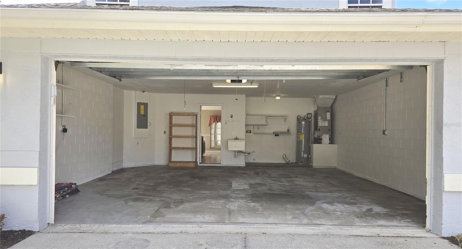 Image 45 of 68 For 10704 Satinwood Circle