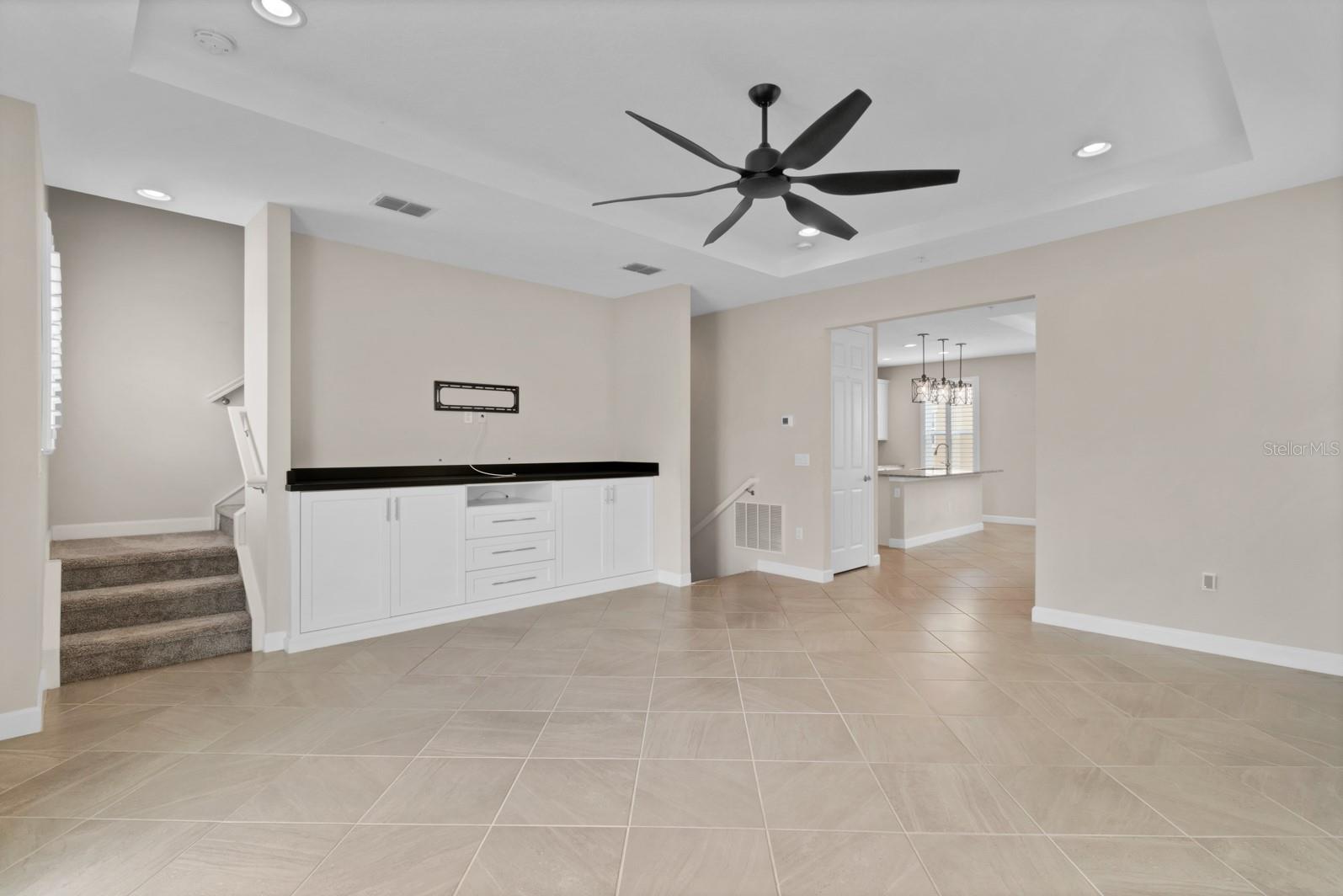 Image 16 of 42 For 911 Brutus Terrace