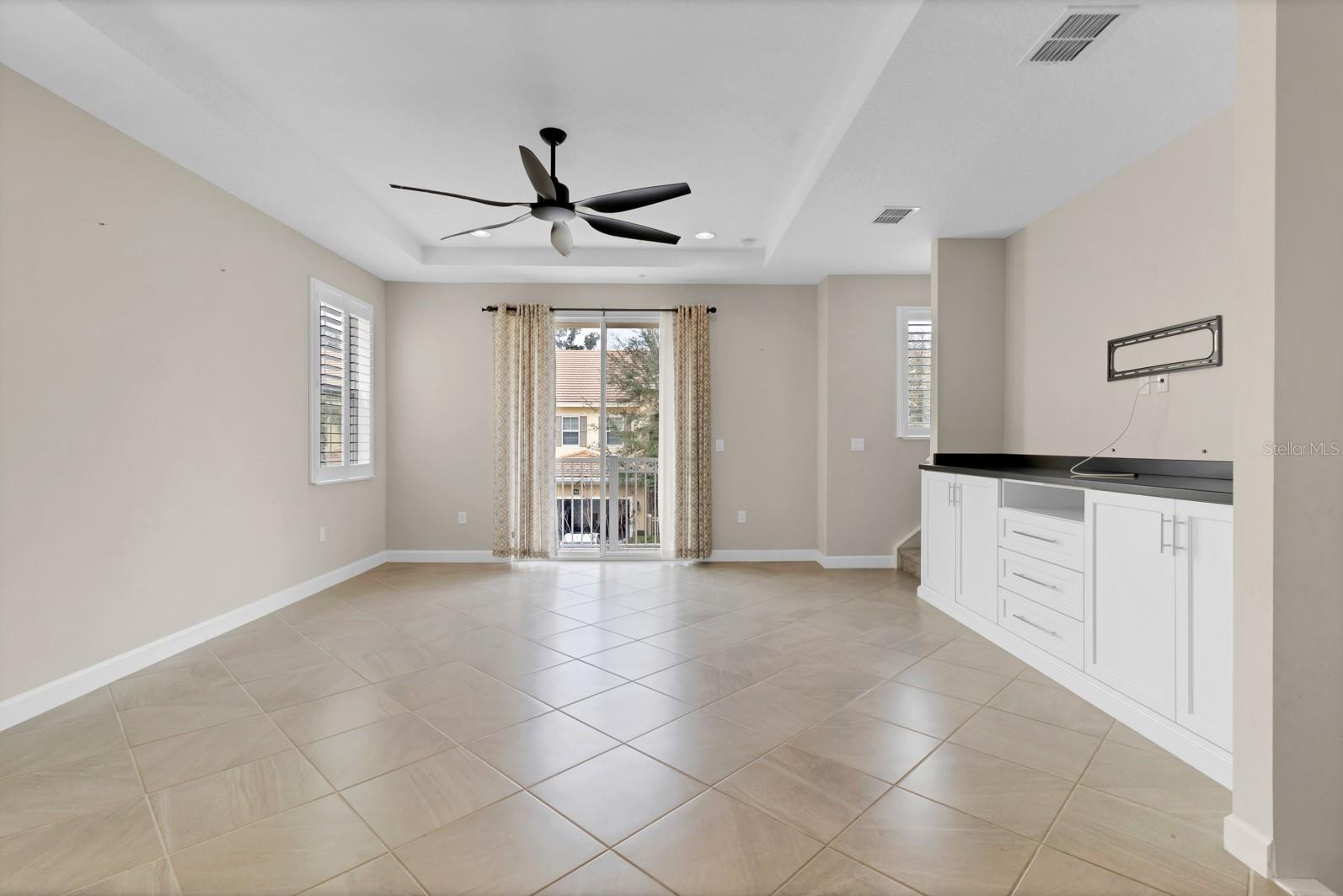 Image 20 of 42 For 911 Brutus Terrace