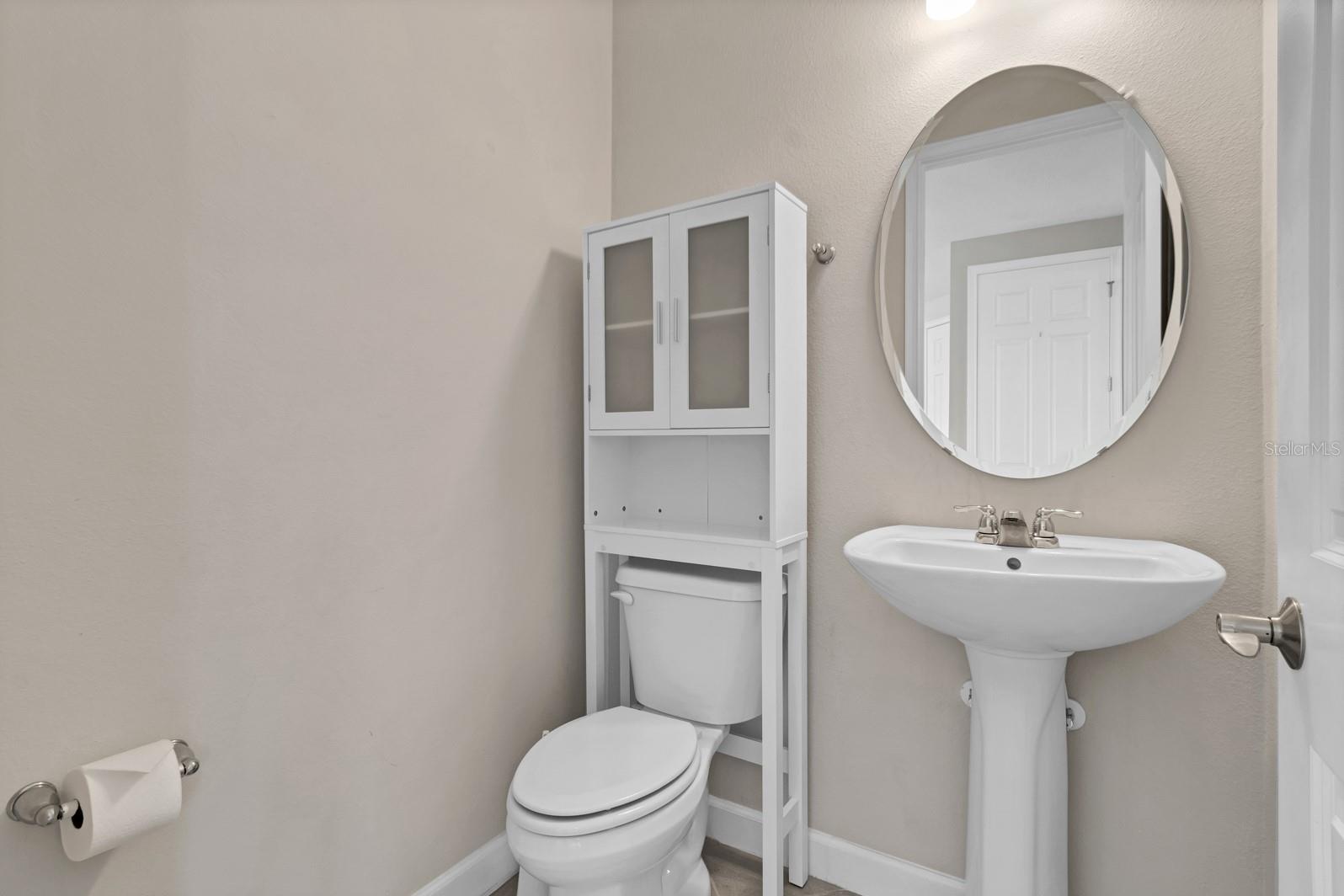 Image 23 of 42 For 911 Brutus Terrace