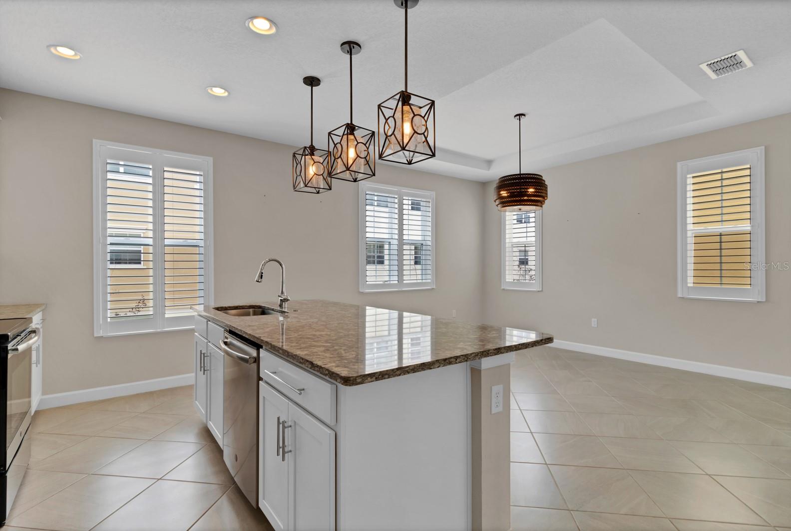 Image 27 of 42 For 911 Brutus Terrace