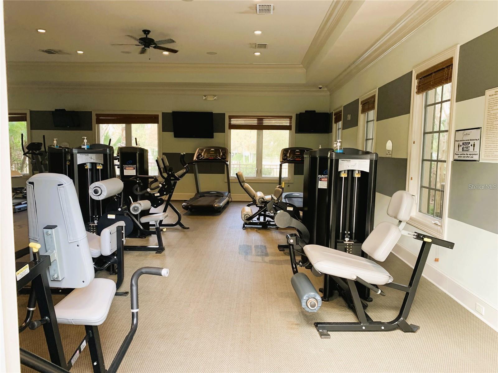 Image 41 of 42 For 911 Brutus Terrace