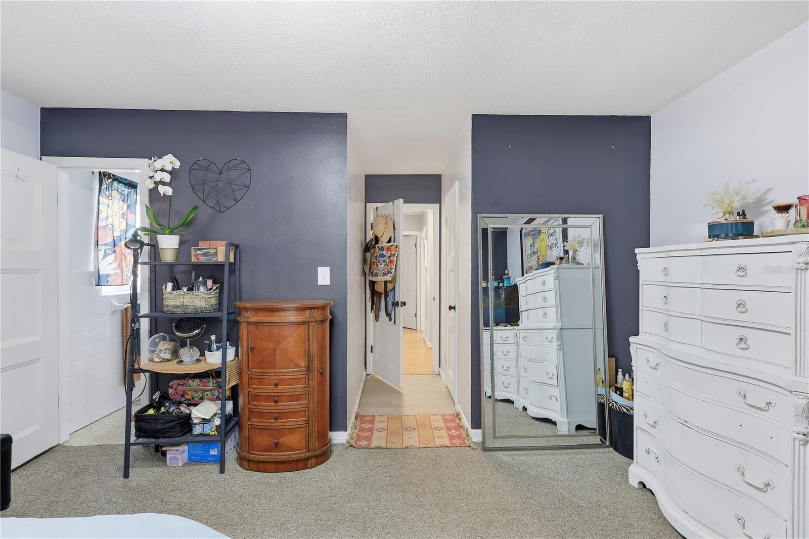 Image 13 of 31 For 217 Spencer Street