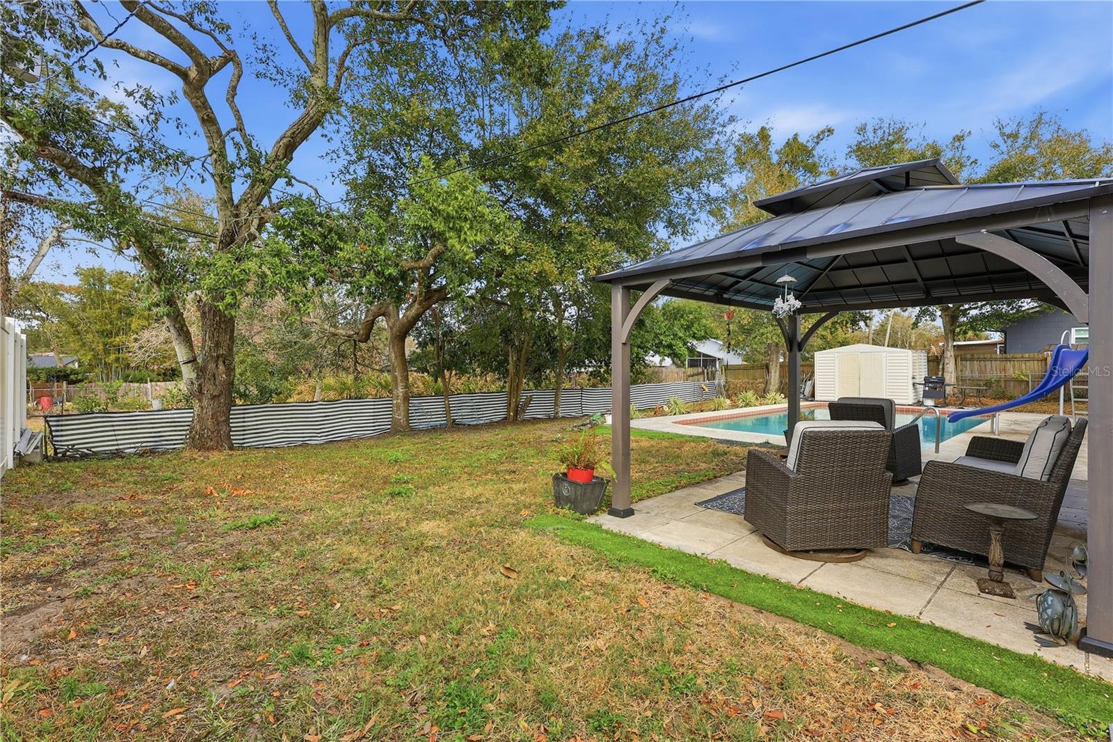 Image 23 of 31 For 217 Spencer Street