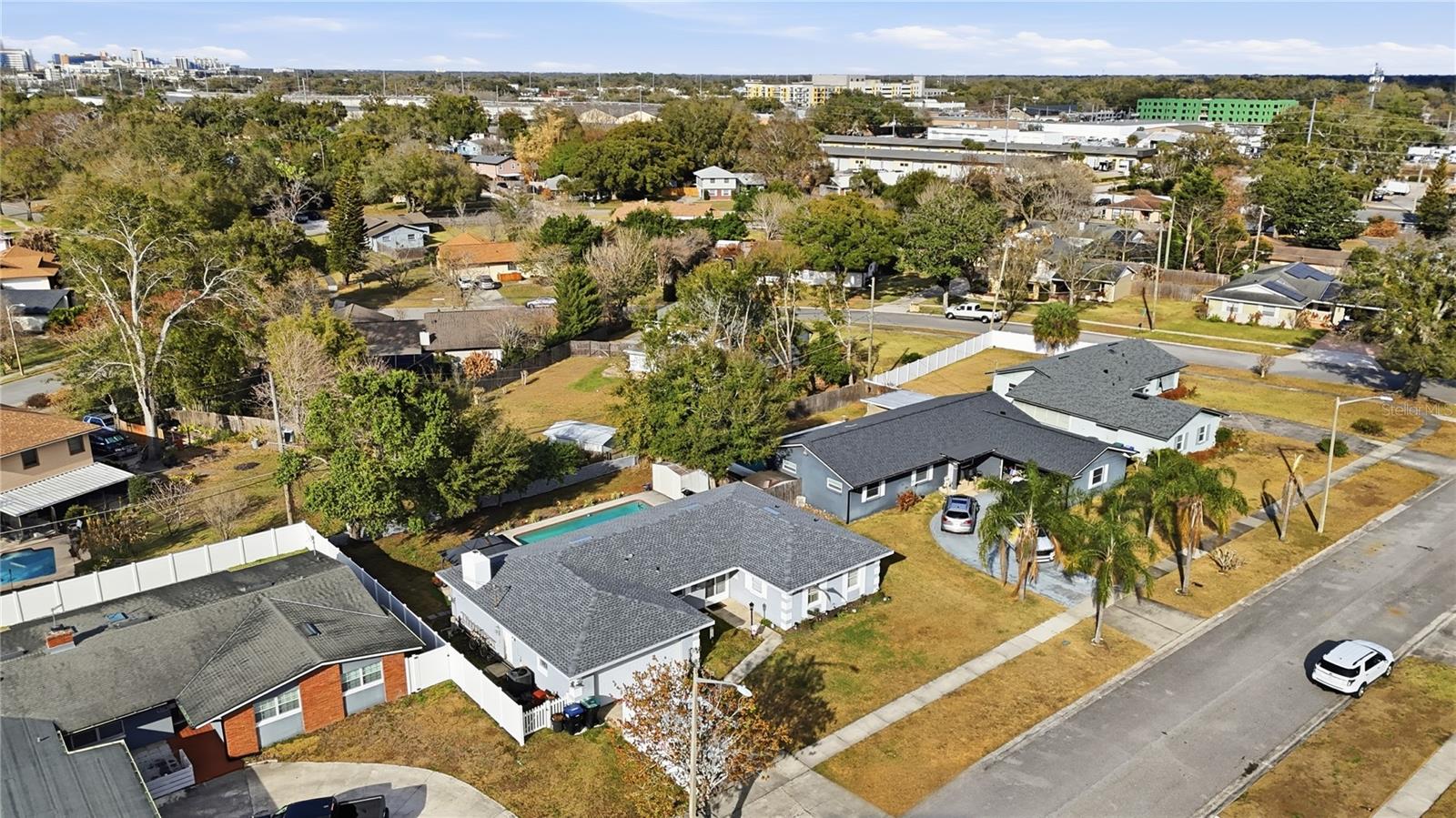 Image 29 of 31 For 217 Spencer Street