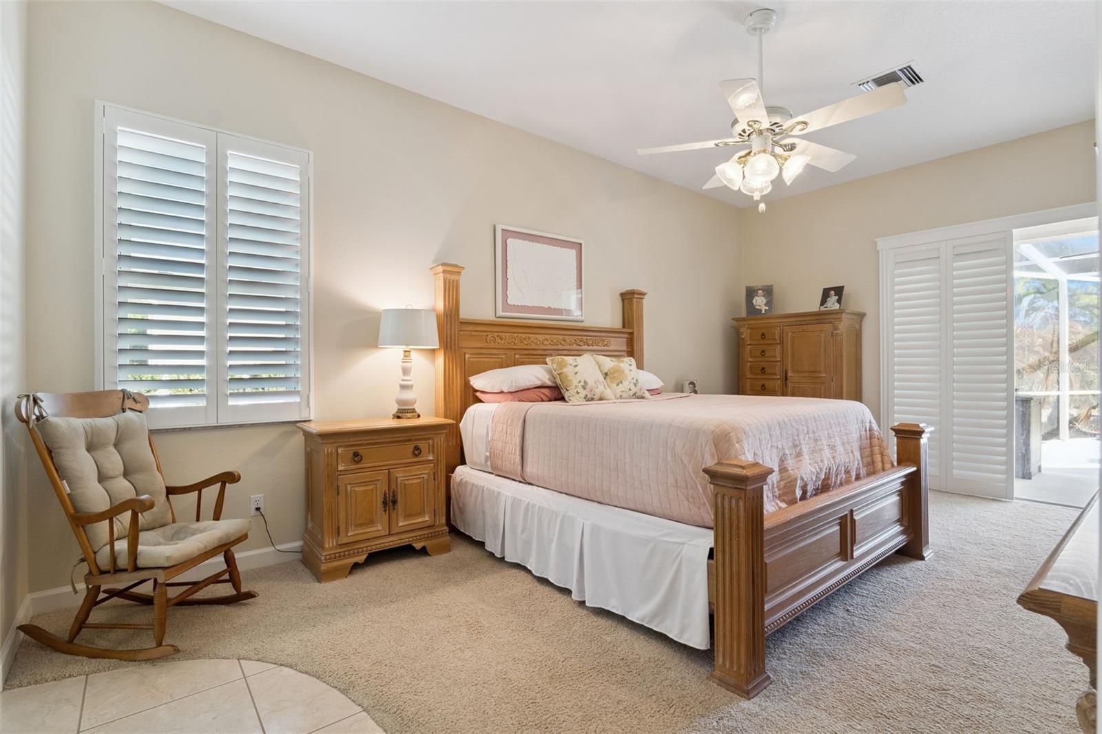 Image 23 of 51 For 1500 Edgewater Drive