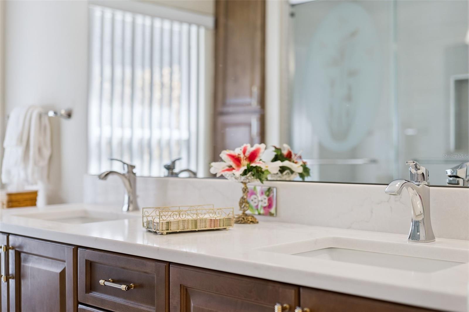 Image 33 of 51 For 1500 Edgewater Drive