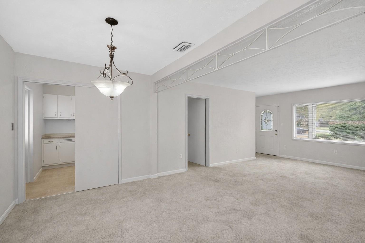 Image 14 of 24 For 821 Winthrop Place