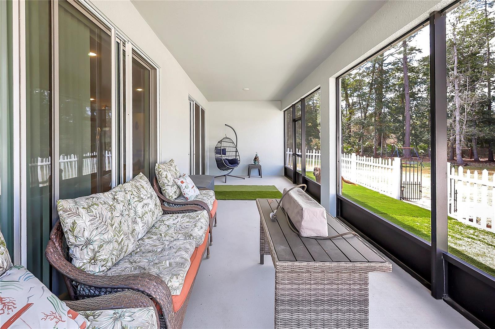 Image 39 of 63 For 42151 Tamarac Street