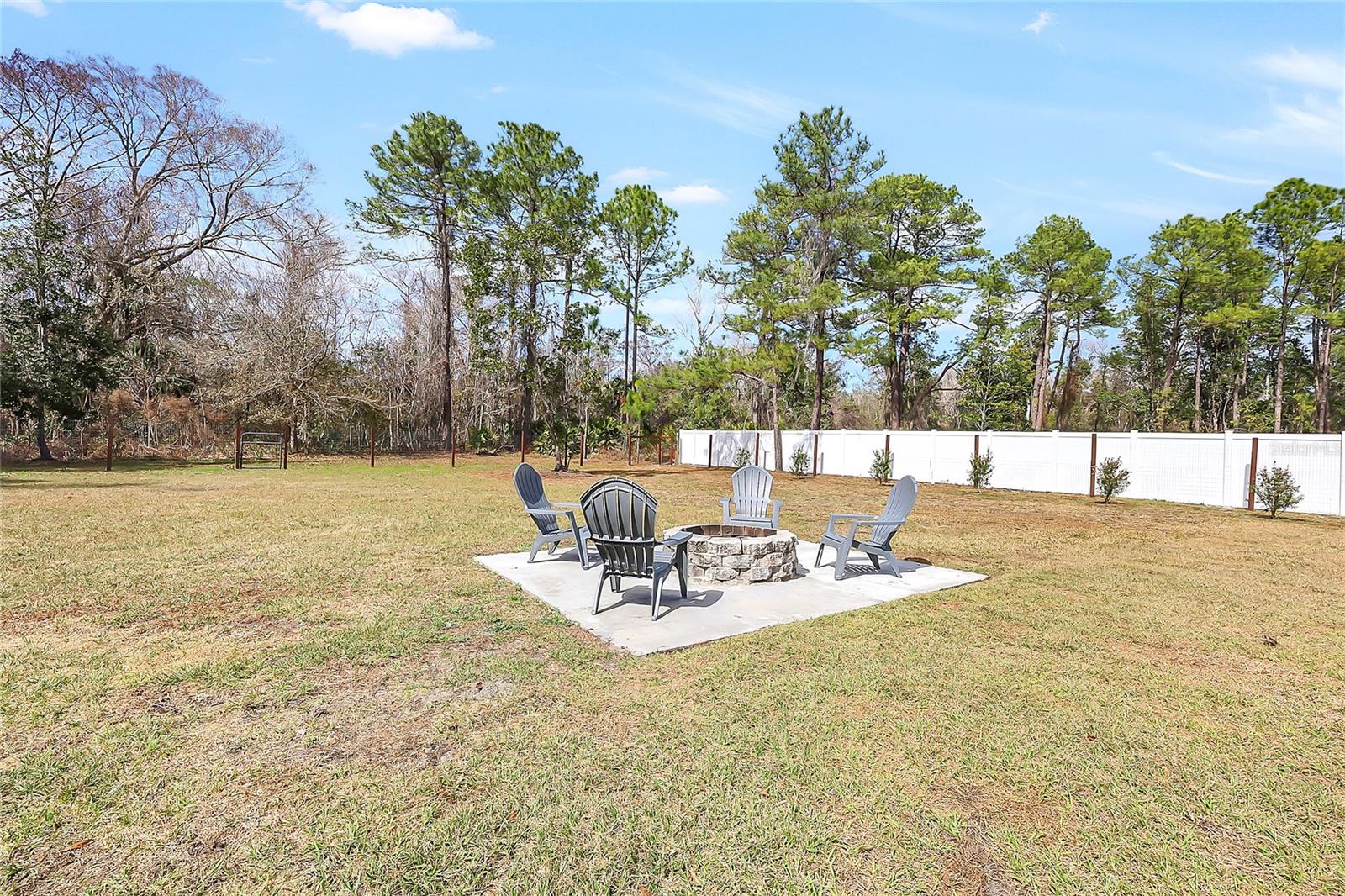 Image 42 of 63 For 42151 Tamarac Street